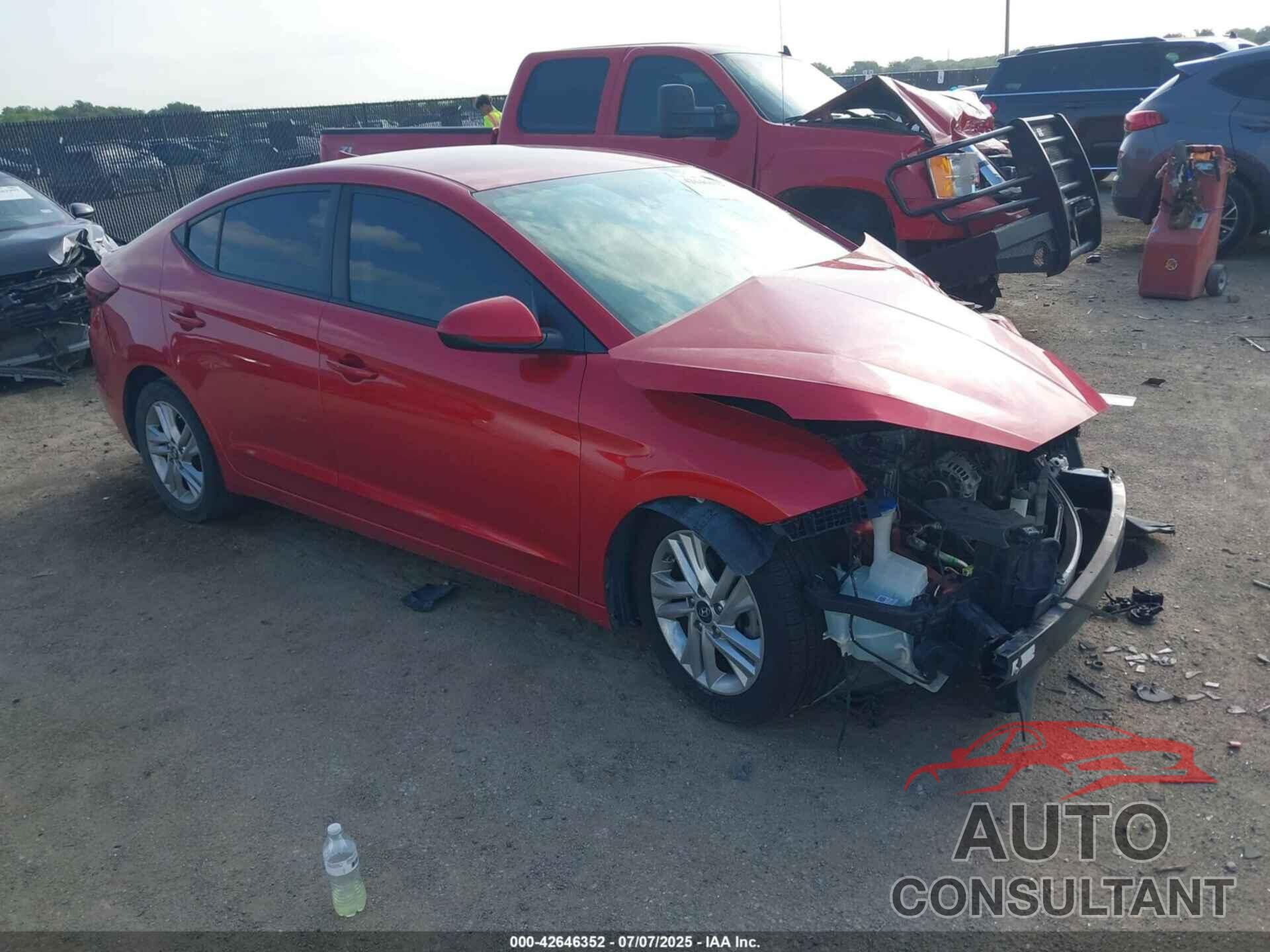 HYUNDAI ELANTRA 2020 - 5NPD84LF5LH568852