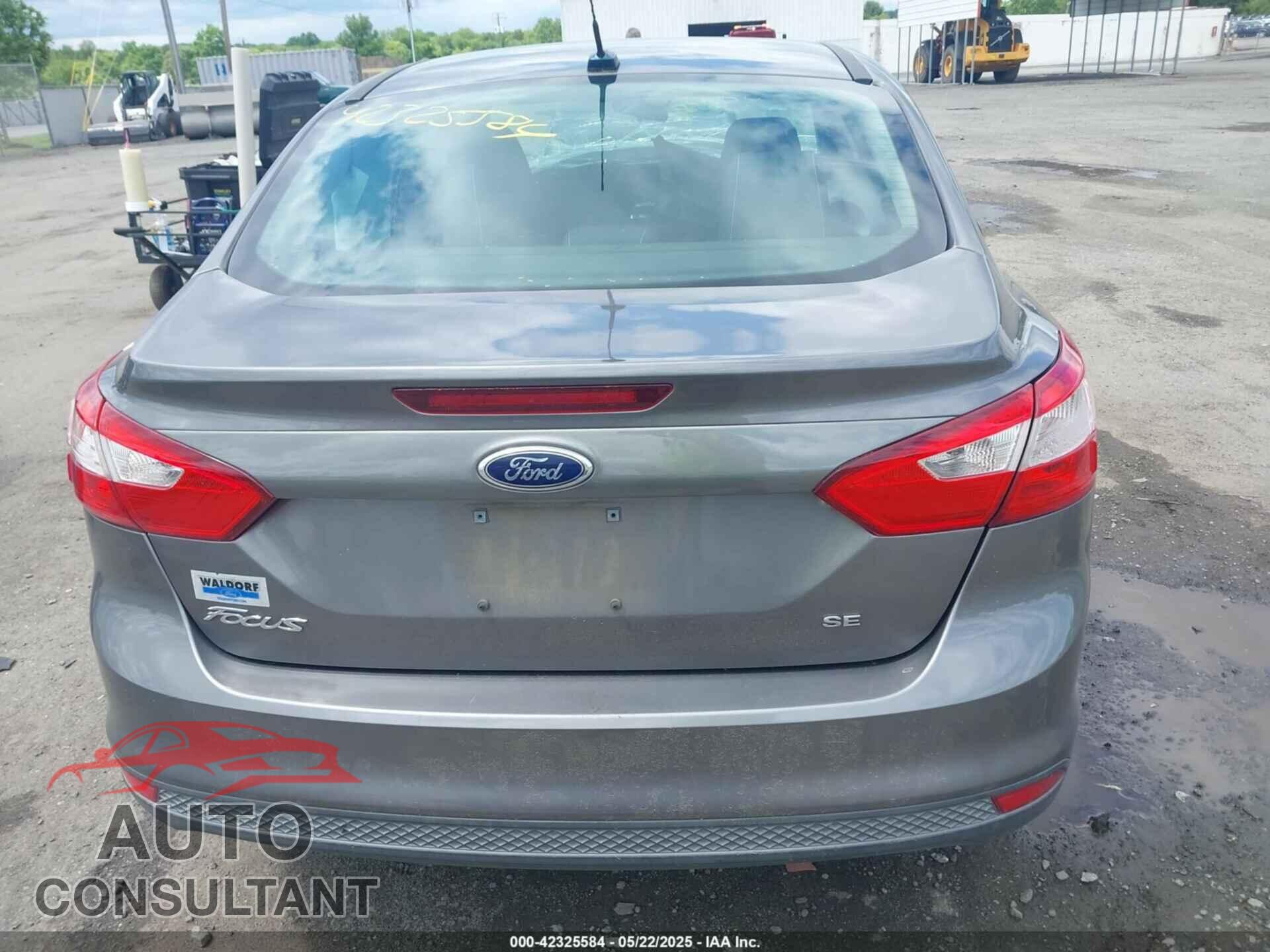 FORD FOCUS 2014 - 1FADP3F26EL409509