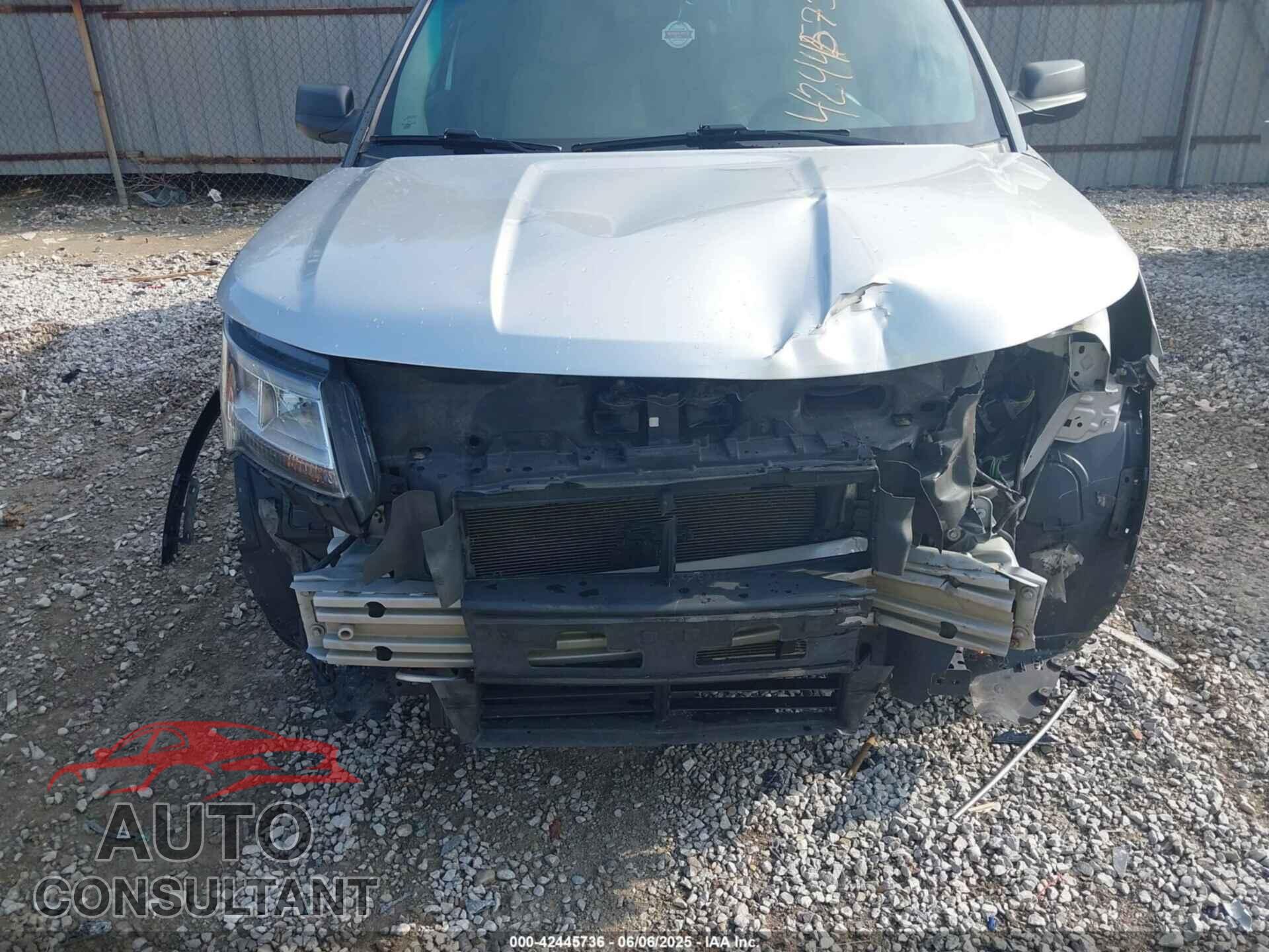 FORD EXPLORER 2017 - 1FM5K7B83HGC83763