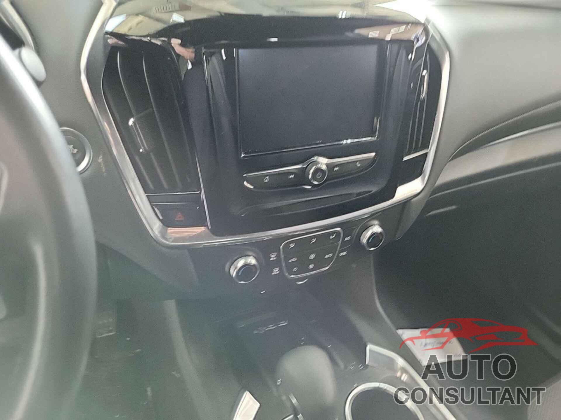 CHEVROLET TRAVERSE 2022 - 1GNEVMKW4NJ135362