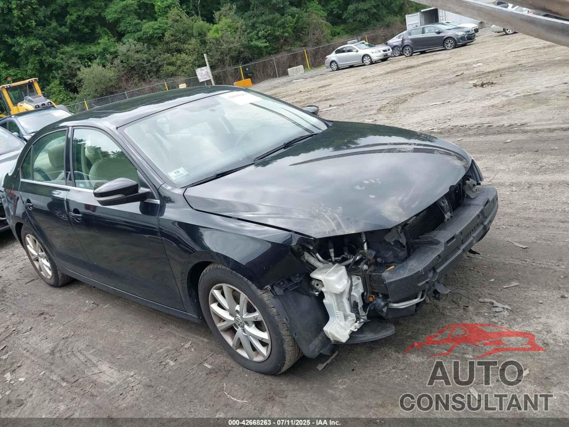 VOLKSWAGEN JETTA 2014 - 3VWD17AJ7EM370619
