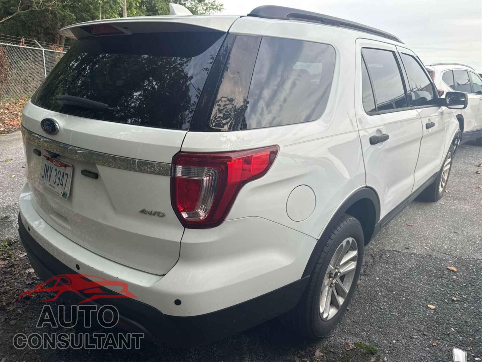 FORD EXPLORER 2017 - 1FM5K8B8XHGC52404