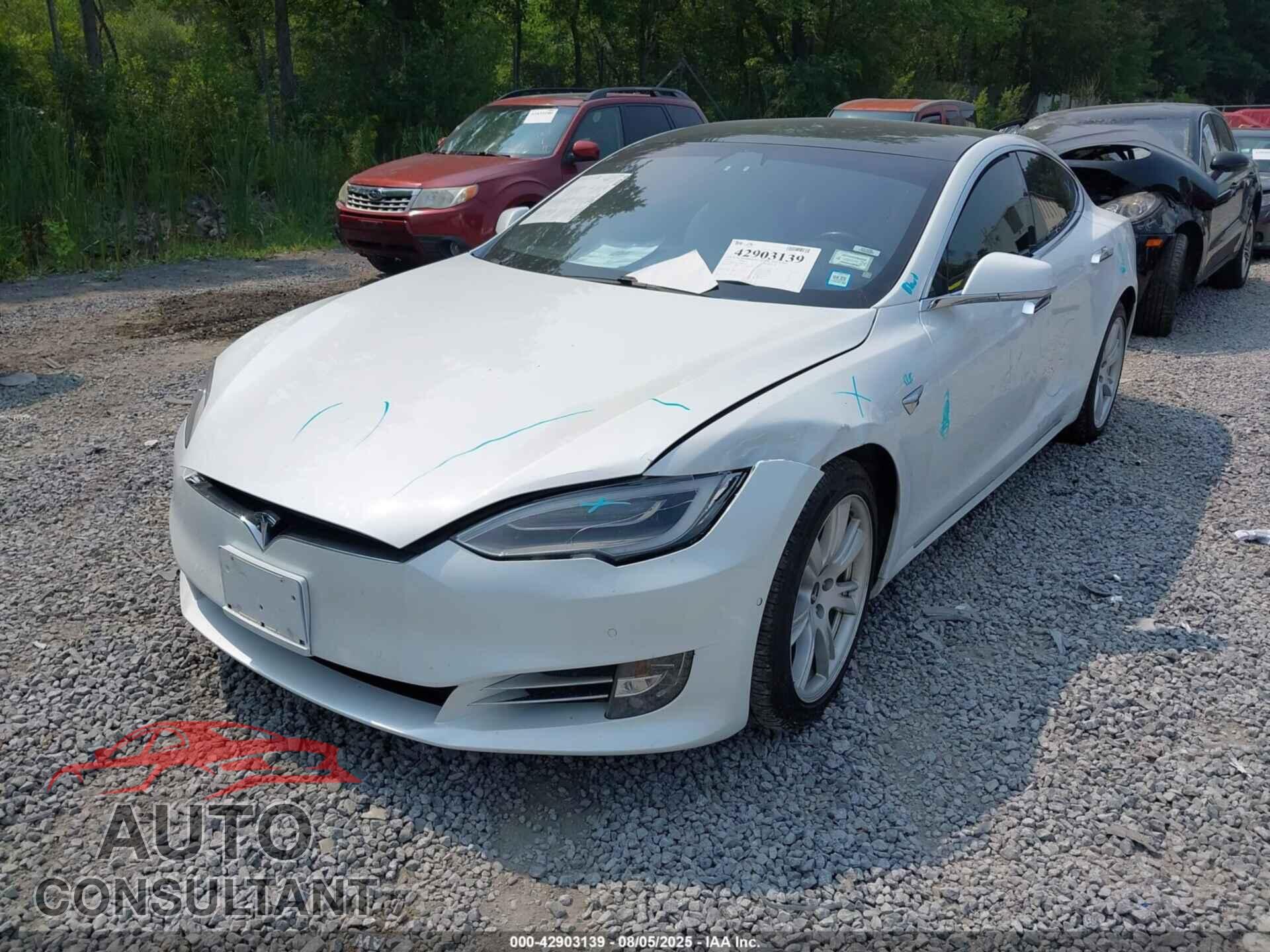 TESLA MODEL S 2020 - 5YJSA1E24LF399703