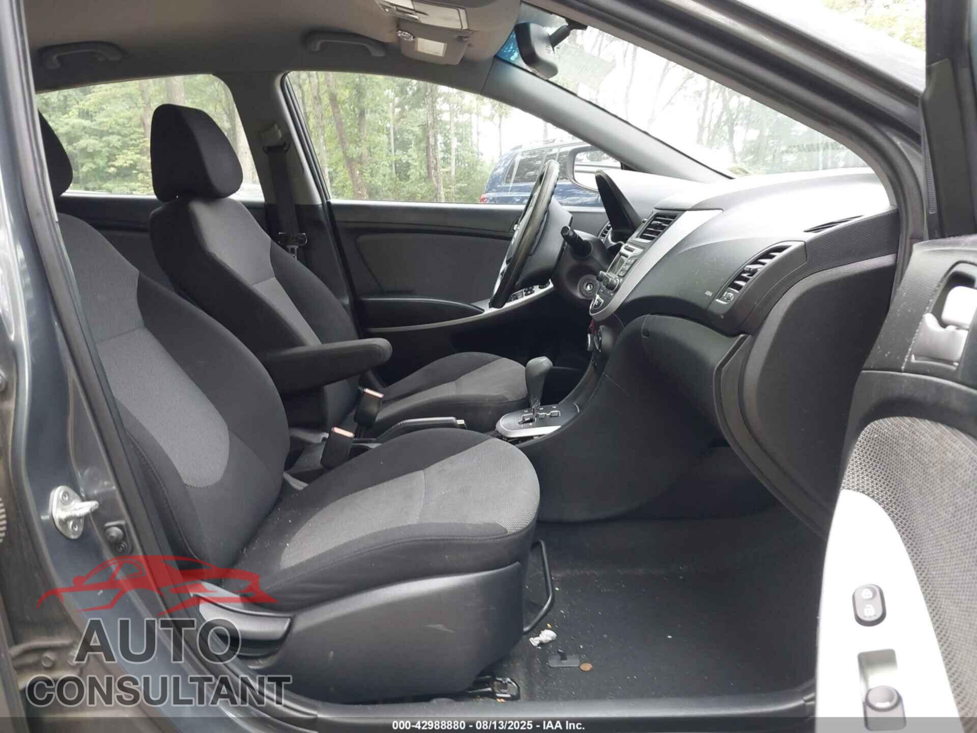 HYUNDAI ACCENT 2013 - KMHCT5AE8DU094375