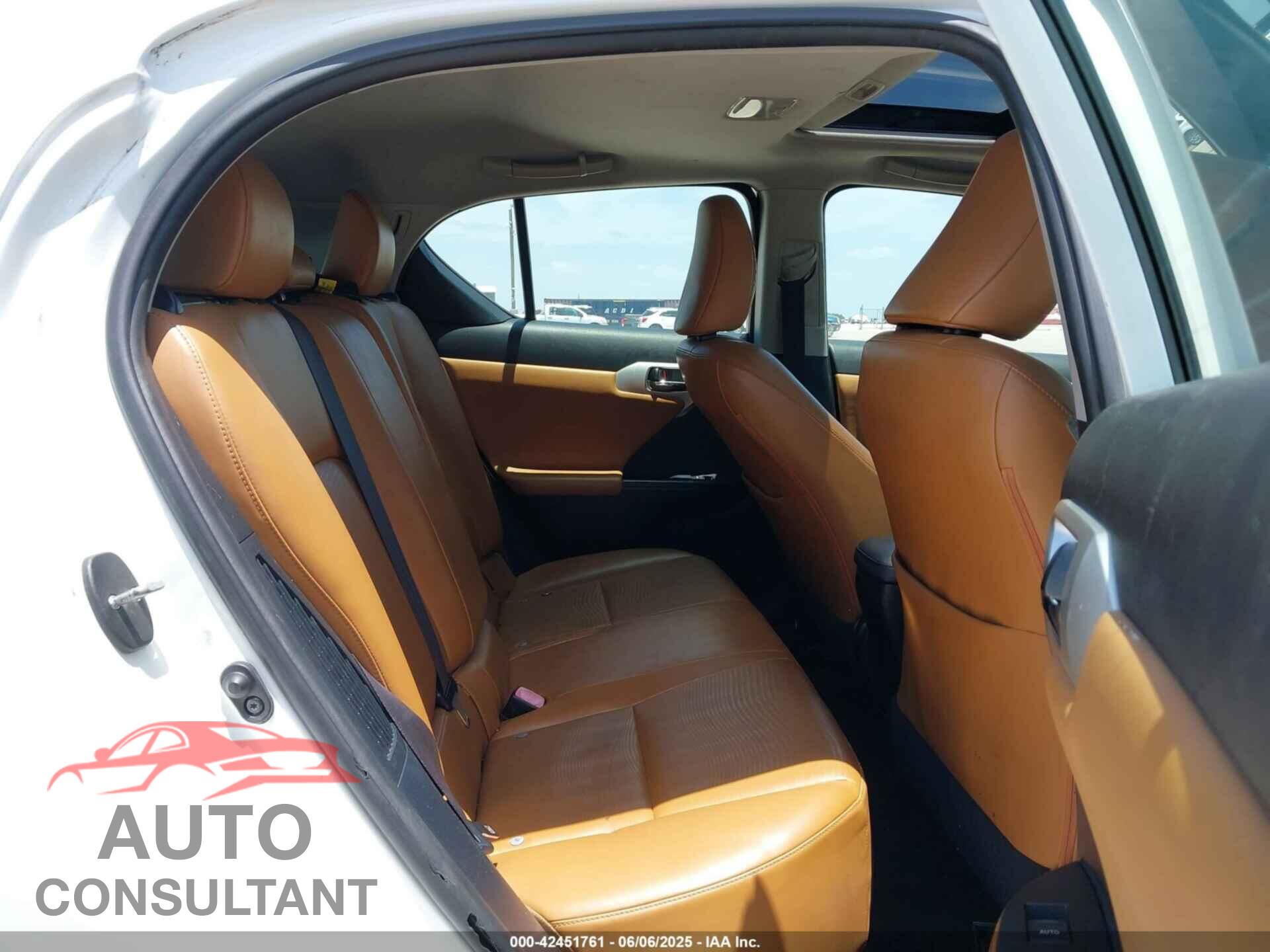 LEXUS CT 200H 2011 - JTHKD5BH2B2020642