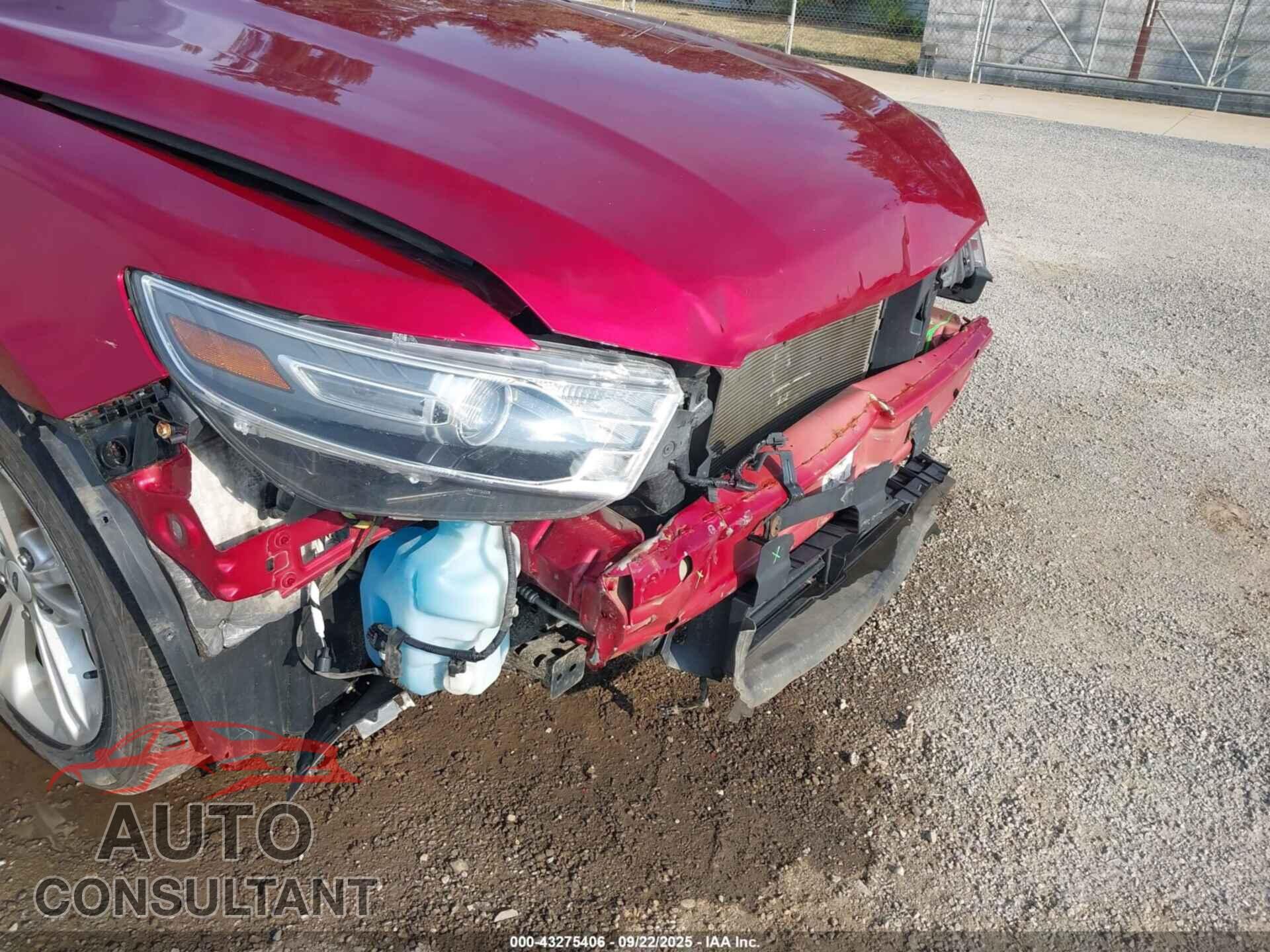 FORD TAURUS 2016 - 1FAHP2E81GG143023