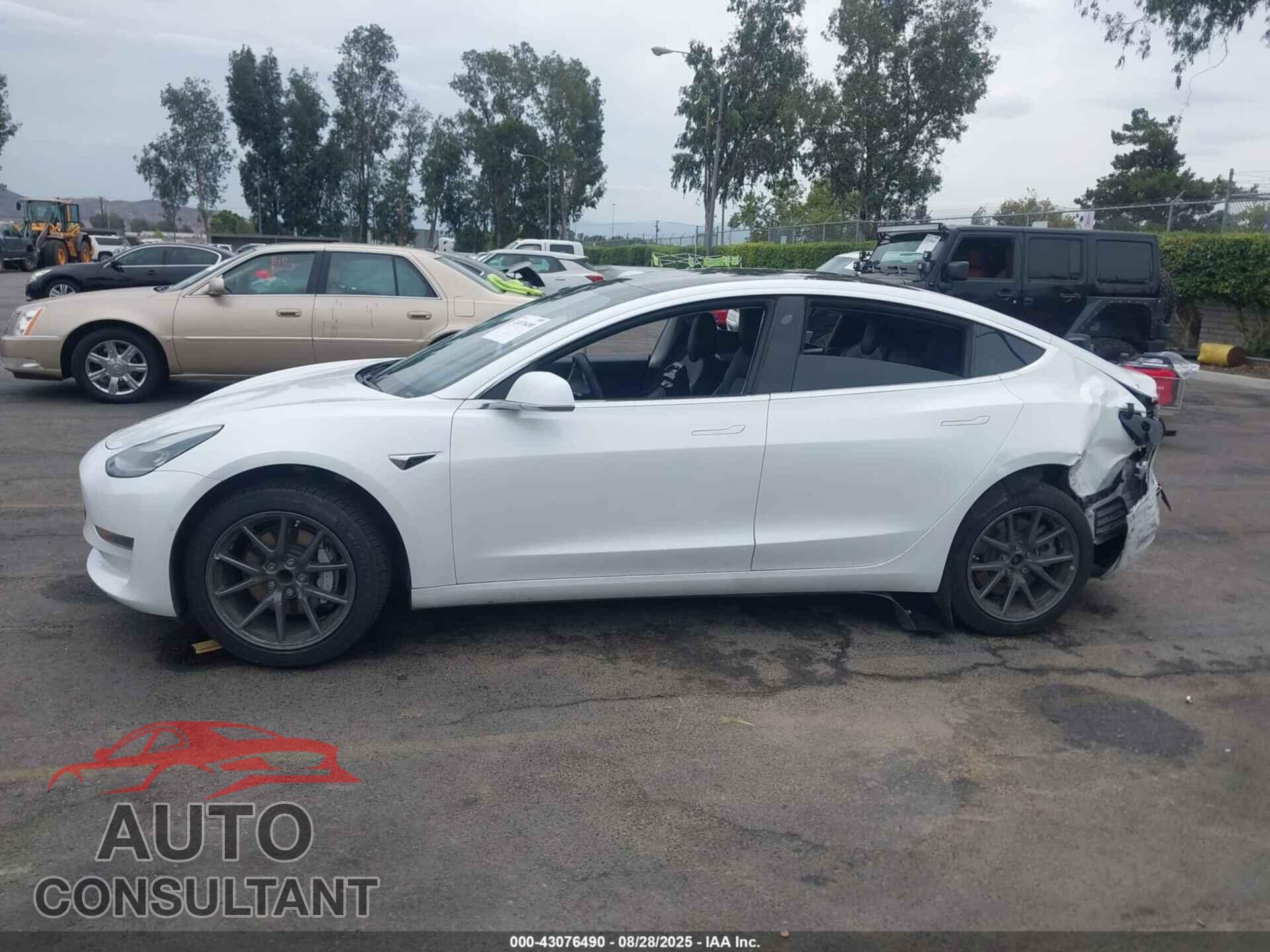 TESLA MODEL 3 2019 - 5YJ3E1EA2KF427352