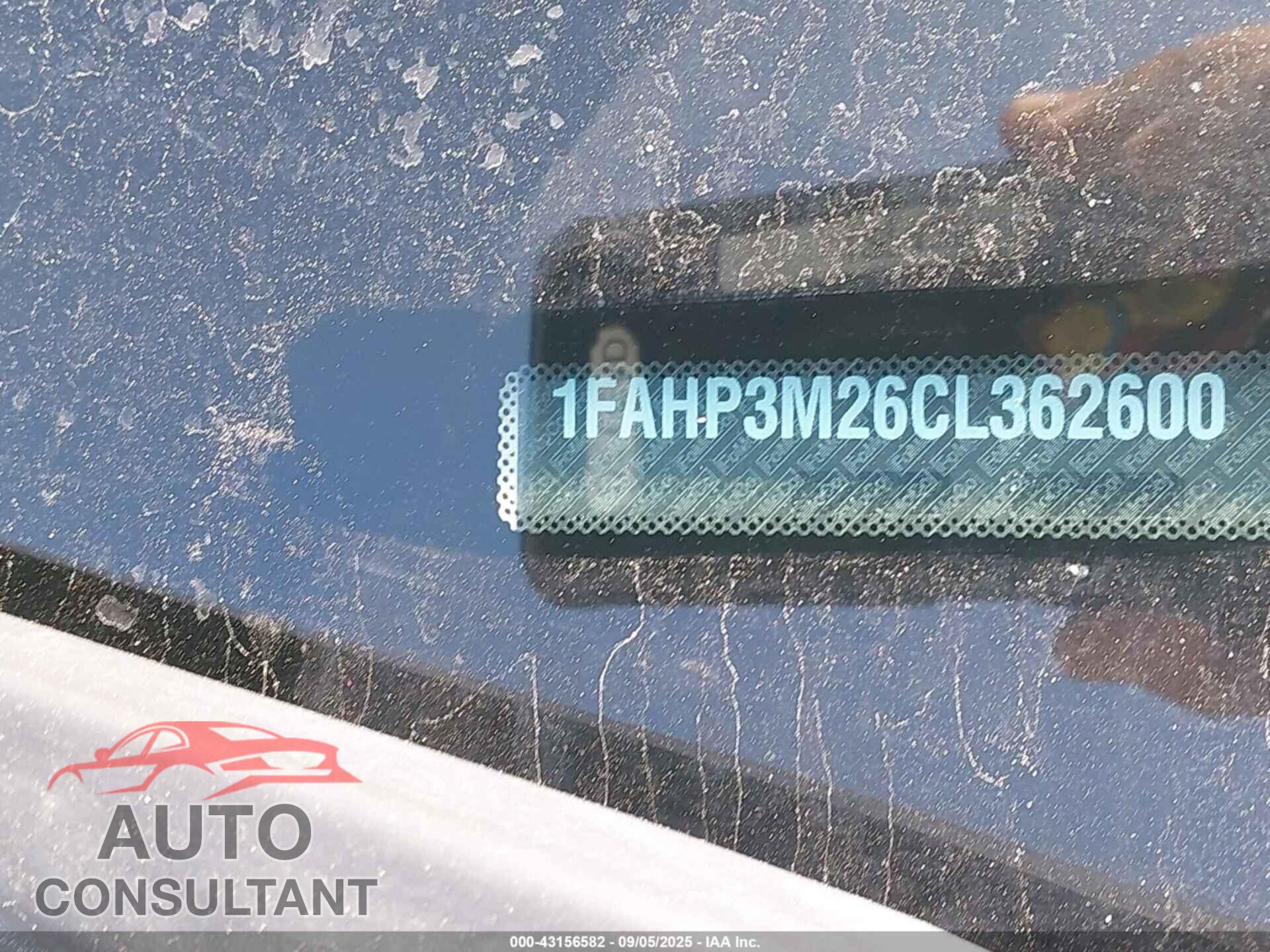 FORD FOCUS 2012 - 1FAHP3M26CL362600