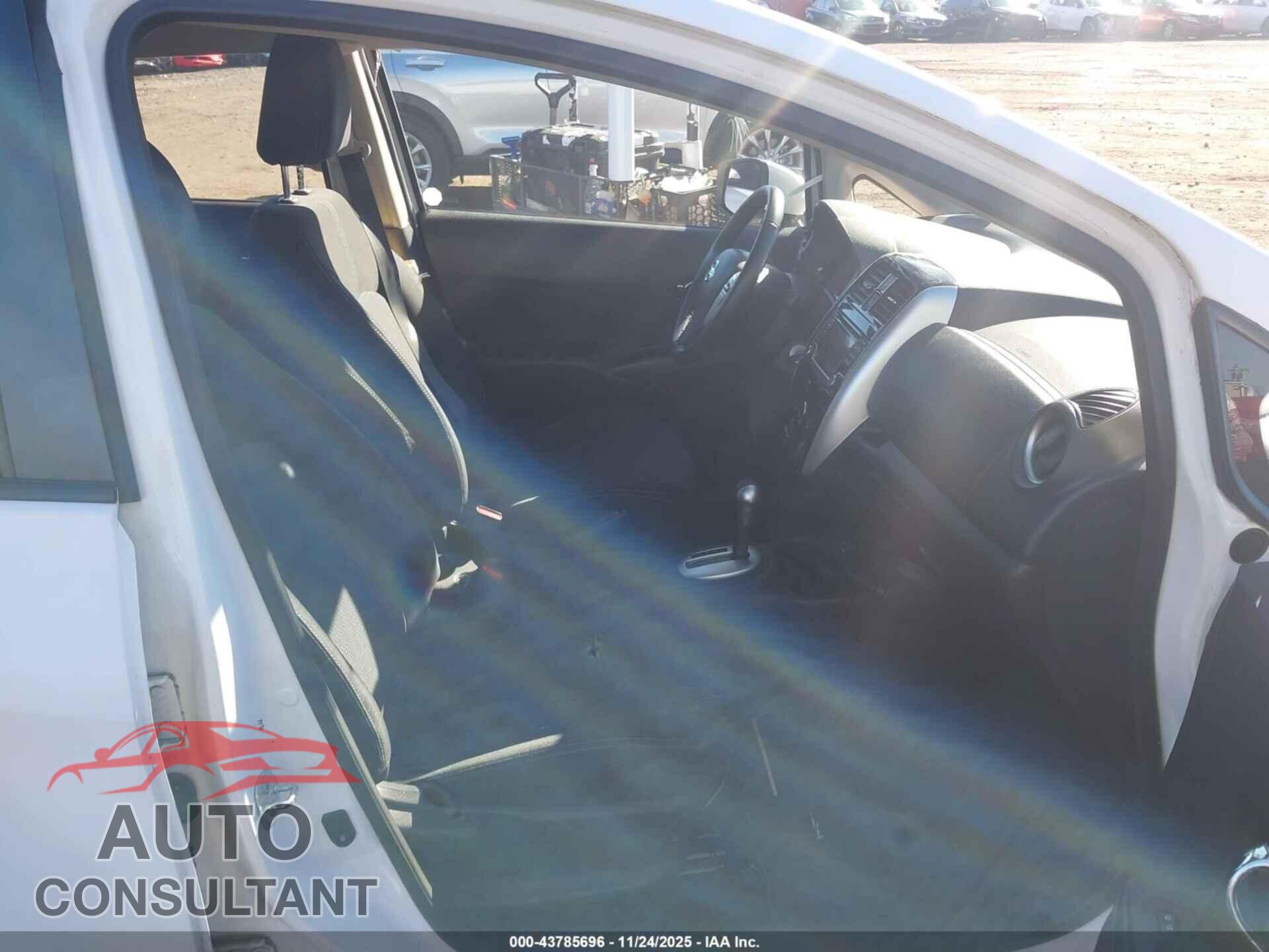 NISSAN VERSA NOTE 2017 - 3N1CE2CP3HL381623