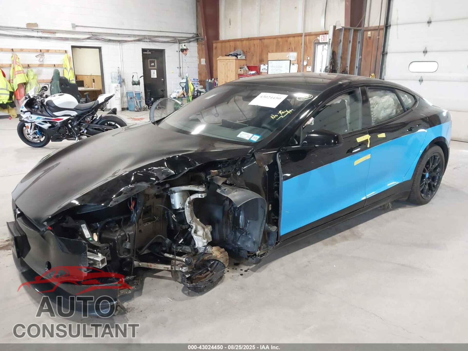 TESLA MODEL S 2021 - 5YJSA1E60MF440106