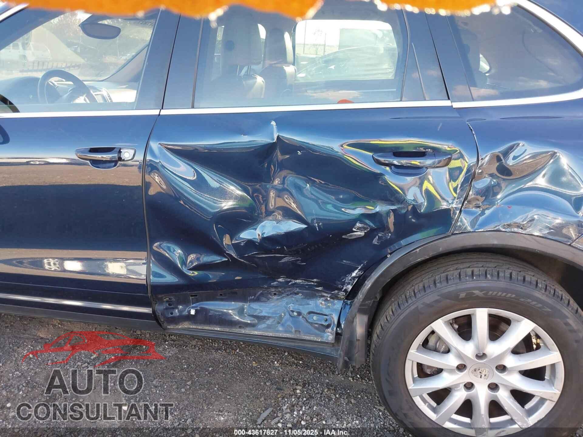 PORSCHE CAYENNE 2012 - WP1AA2A2XCLA00716