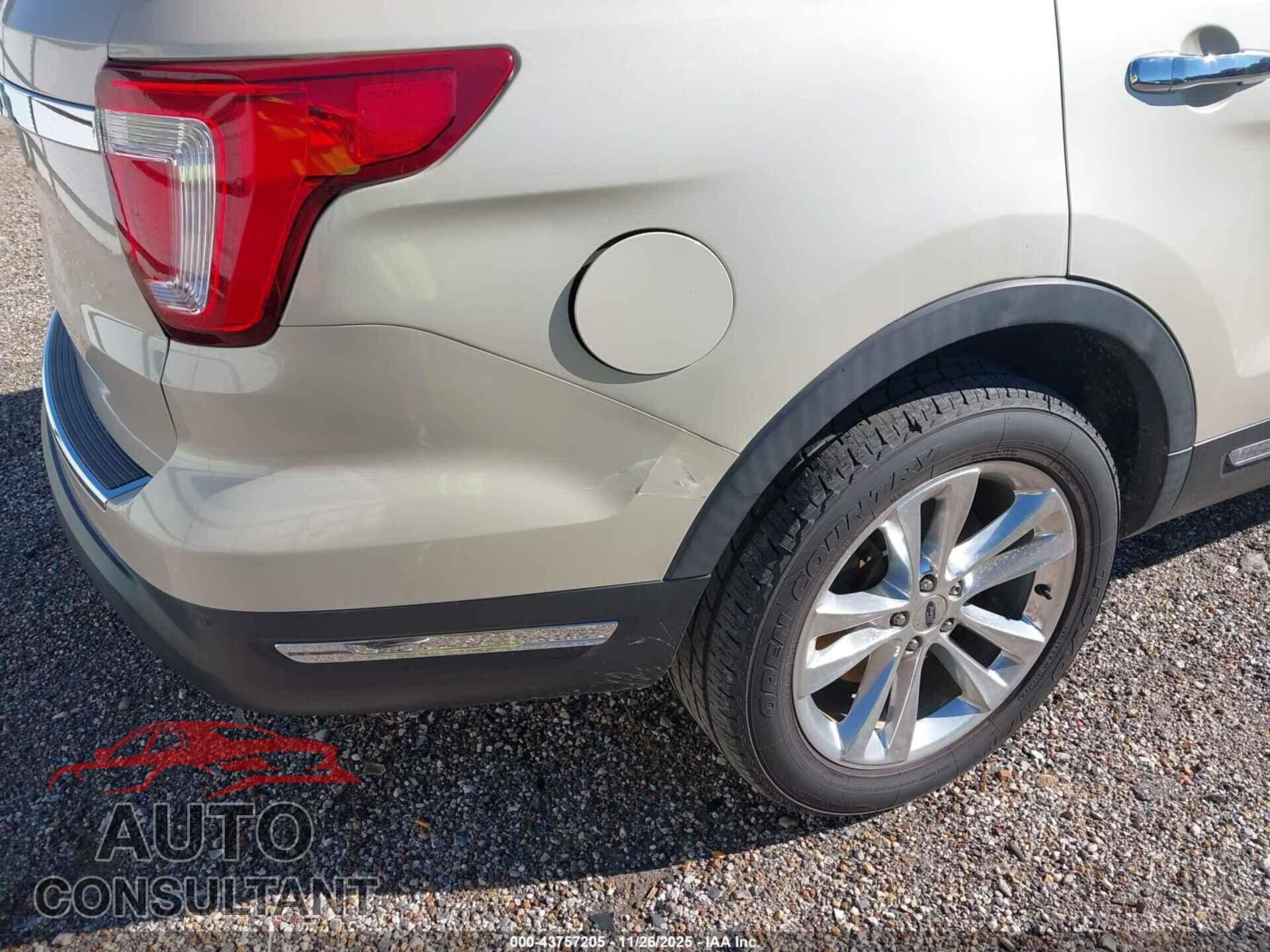 FORD EXPLORER 2018 - 1FM5K7F87JGB78238