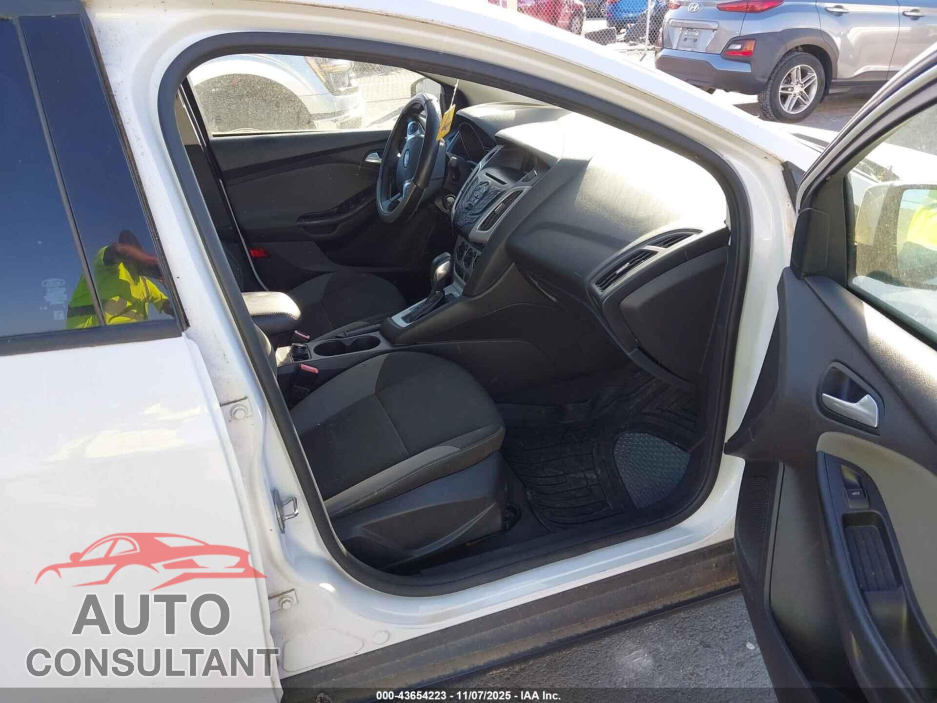 FORD FOCUS 2013 - 1FADP3F20DL309727