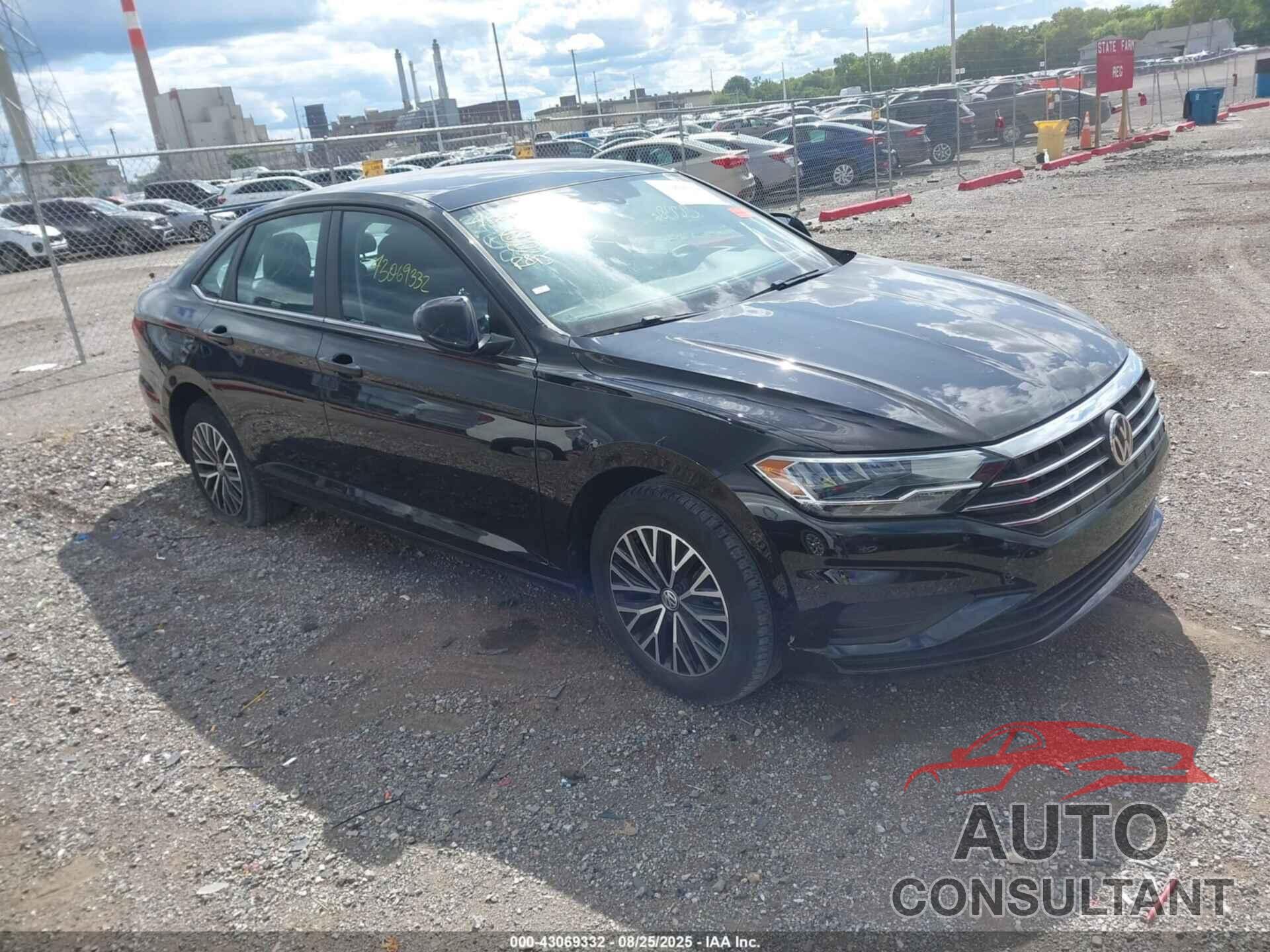 VOLKSWAGEN JETTA 2021 - 3VWC57BU4MM063352