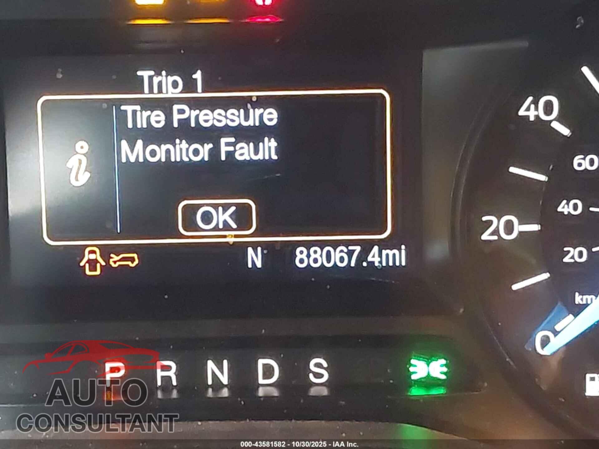 FORD EXPLORER 2017 - 1FM5K8D89HGD84227