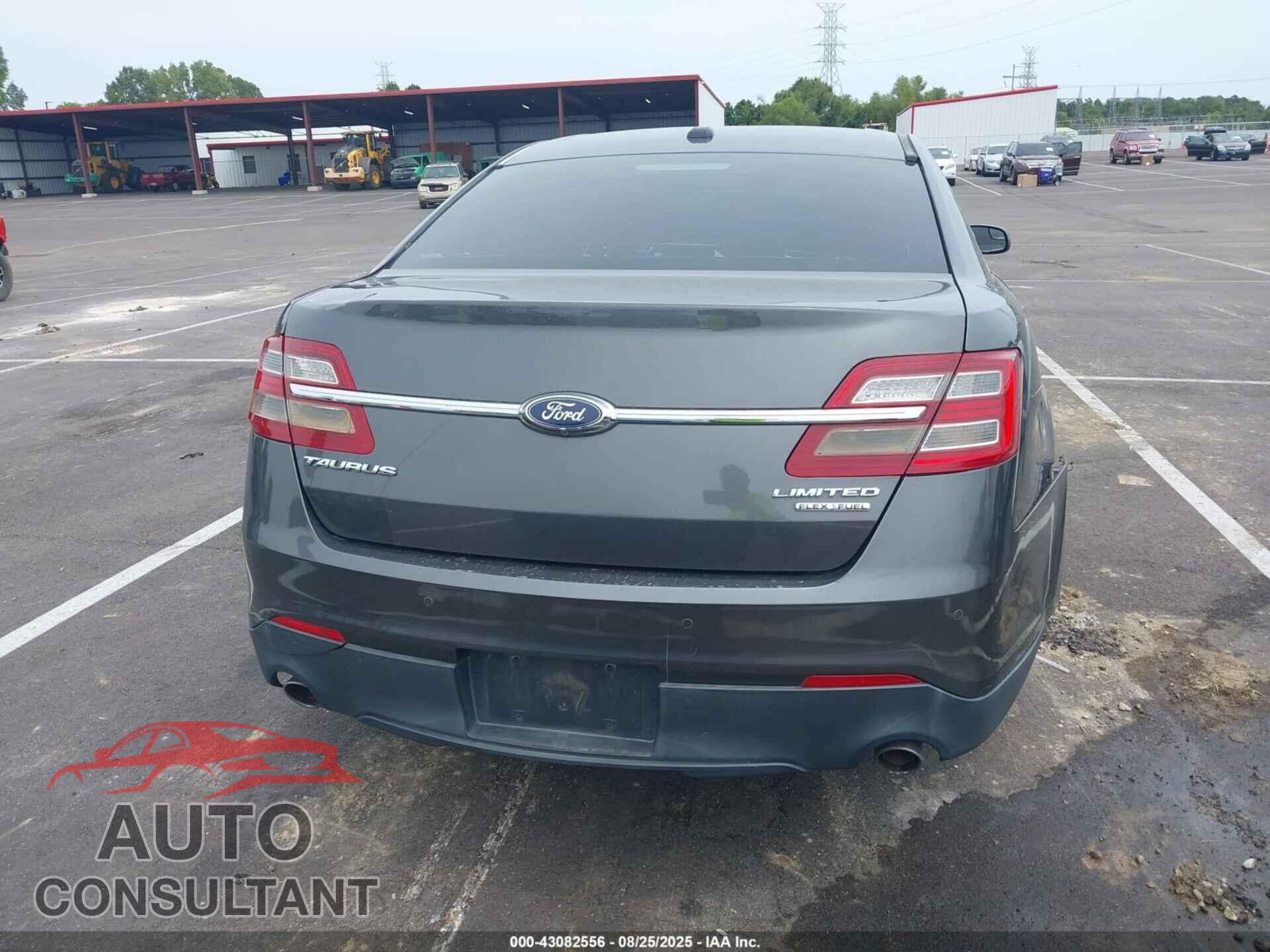 FORD TAURUS 2015 - 1FAHP2F87FG170613