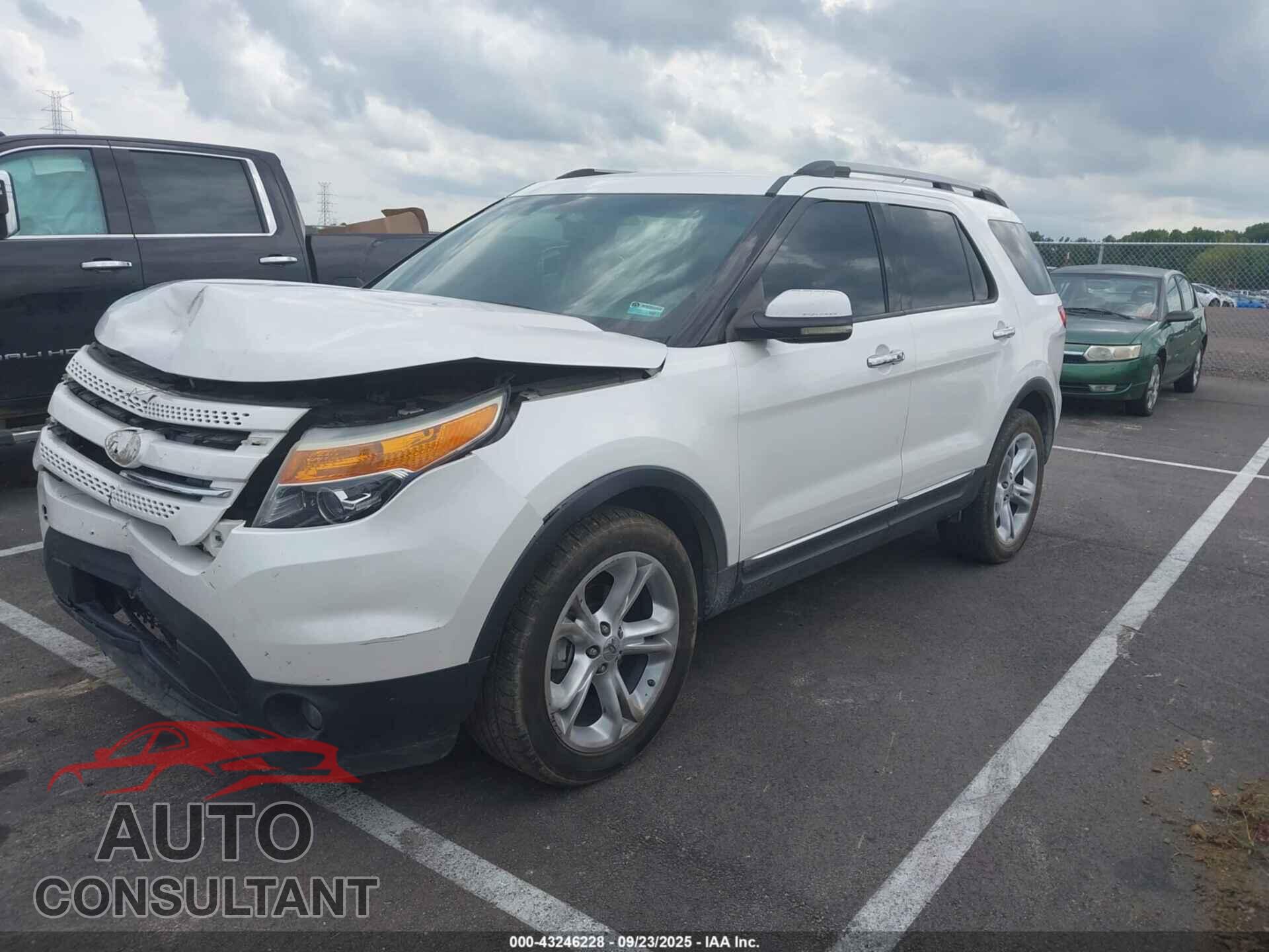 FORD EXPLORER 2011 - 1FMHK8F83BGA82157