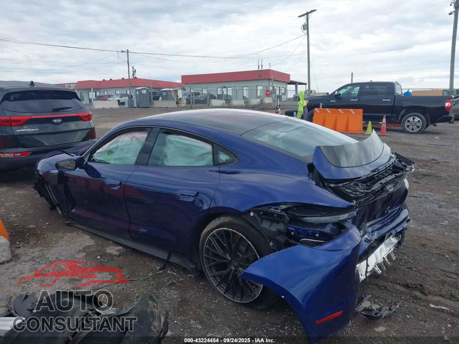 PORSCHE TAYCAN 2021 - WP0AA2Y16MSA17098