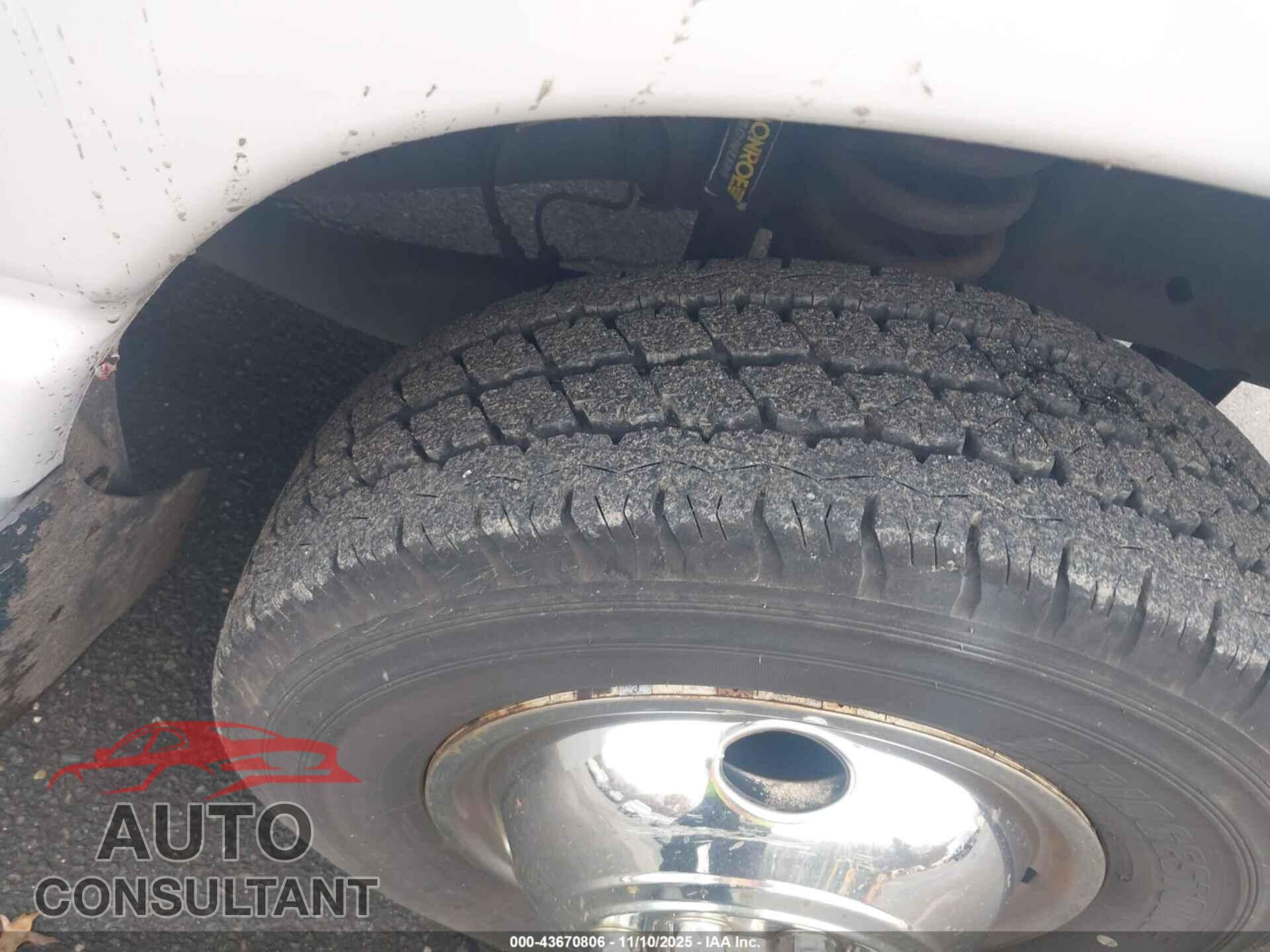 FORD E-450 CUTAWAY 2015 - 1FDFE4FS7FDA09660