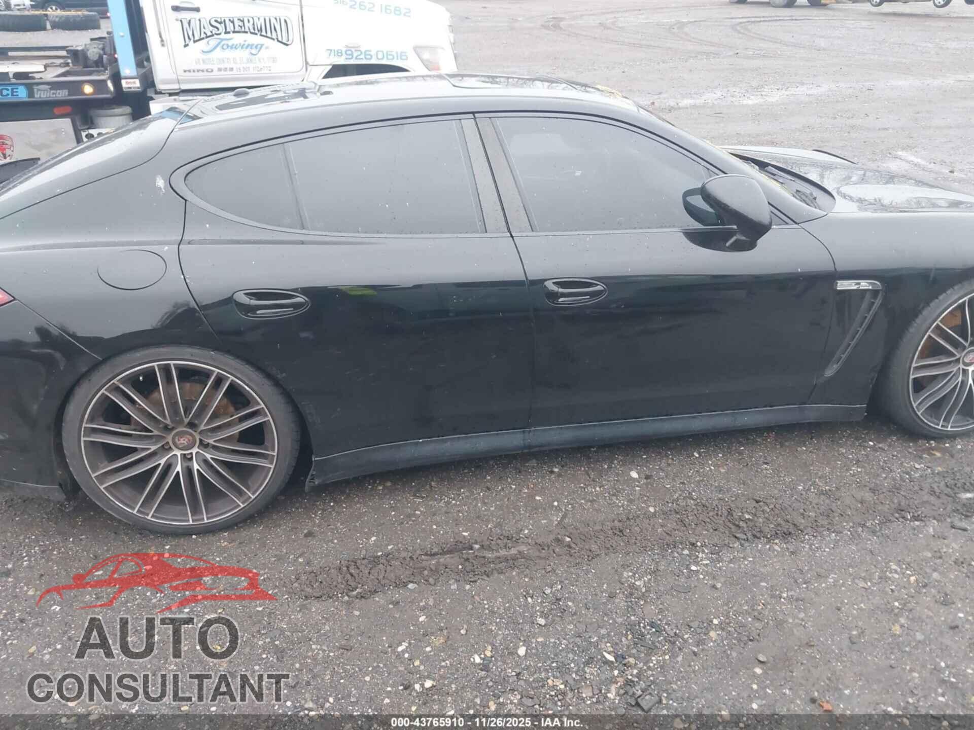 PORSCHE PANAMERA 2011 - WP0AA2A74BL019970