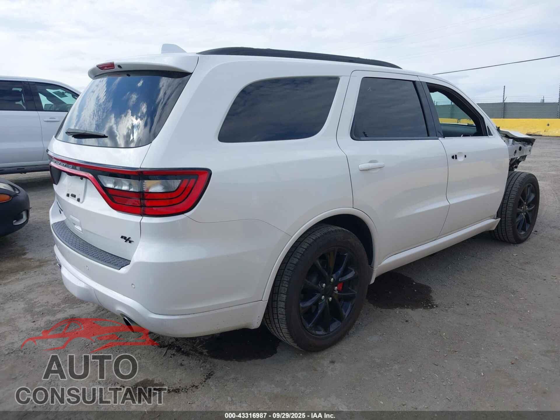 DODGE DURANGO 2018 - 1C4SDJCT0JC416574