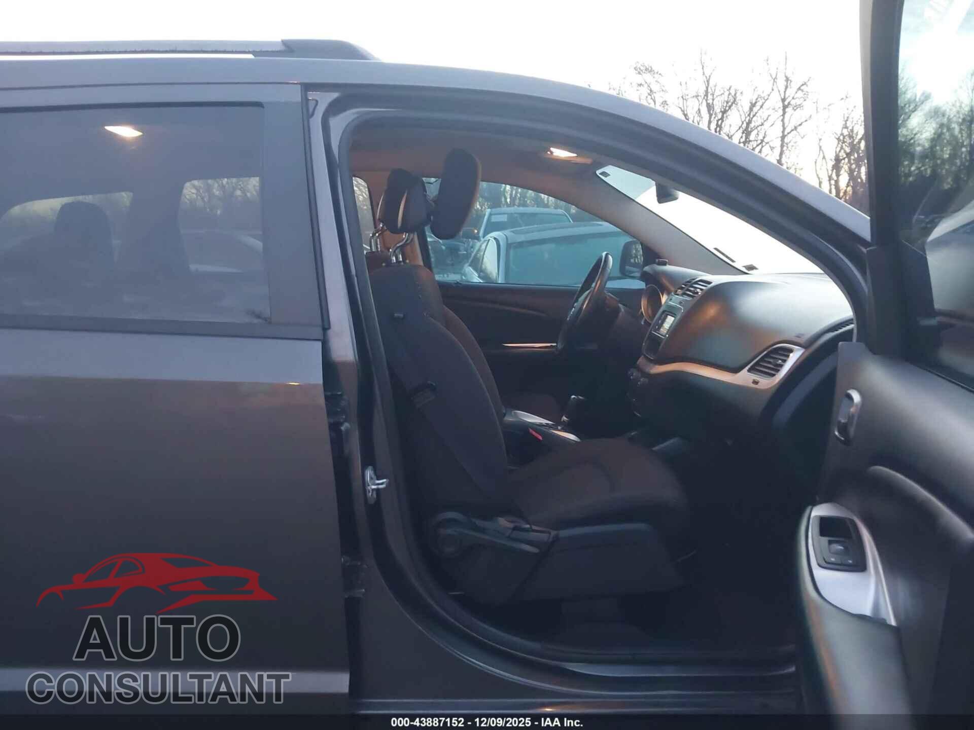 DODGE JOURNEY 2017 - 3C4PDCAB7HT587218