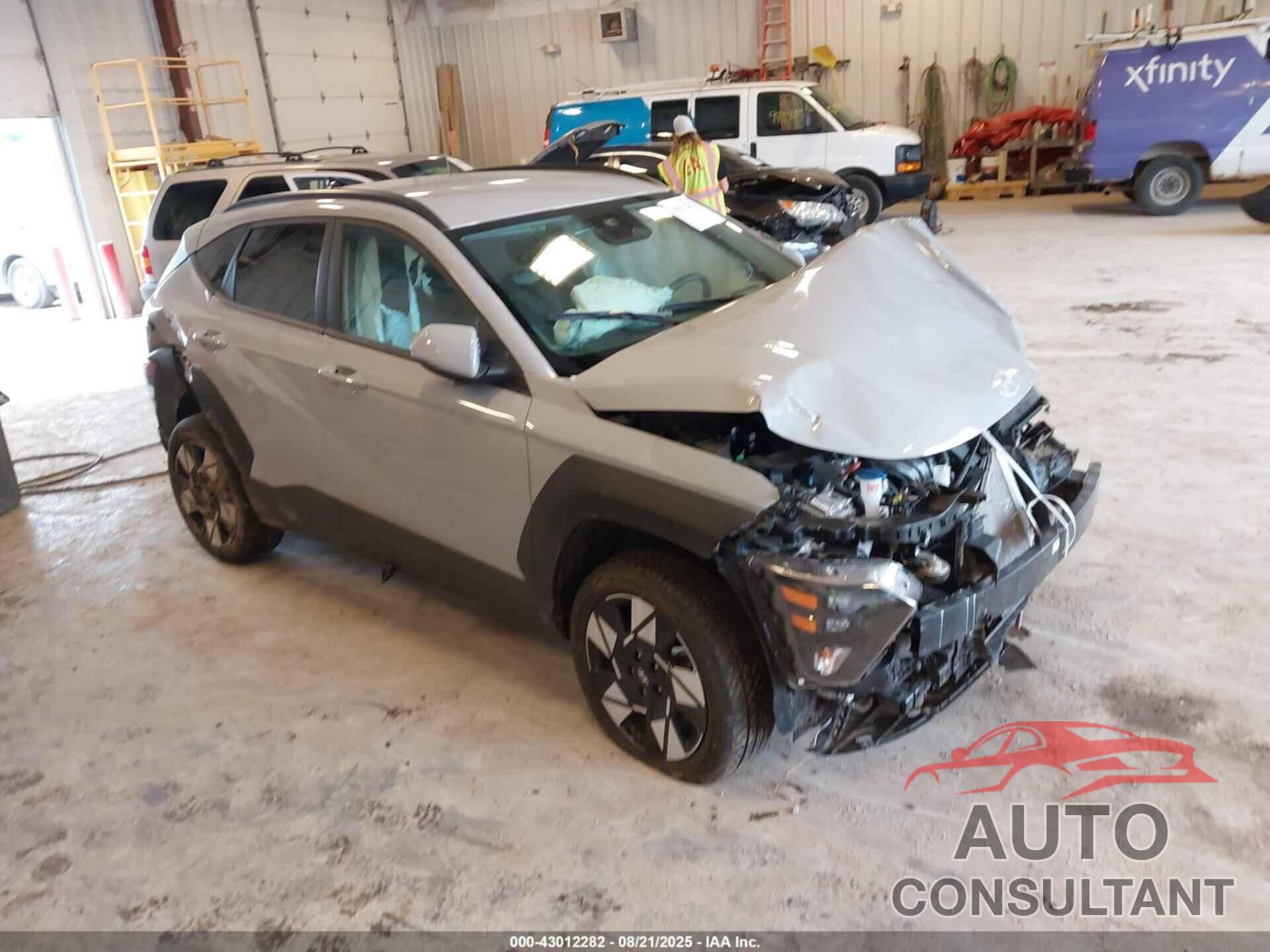 HYUNDAI KONA 2024 - KM8HCCAB8RU053333