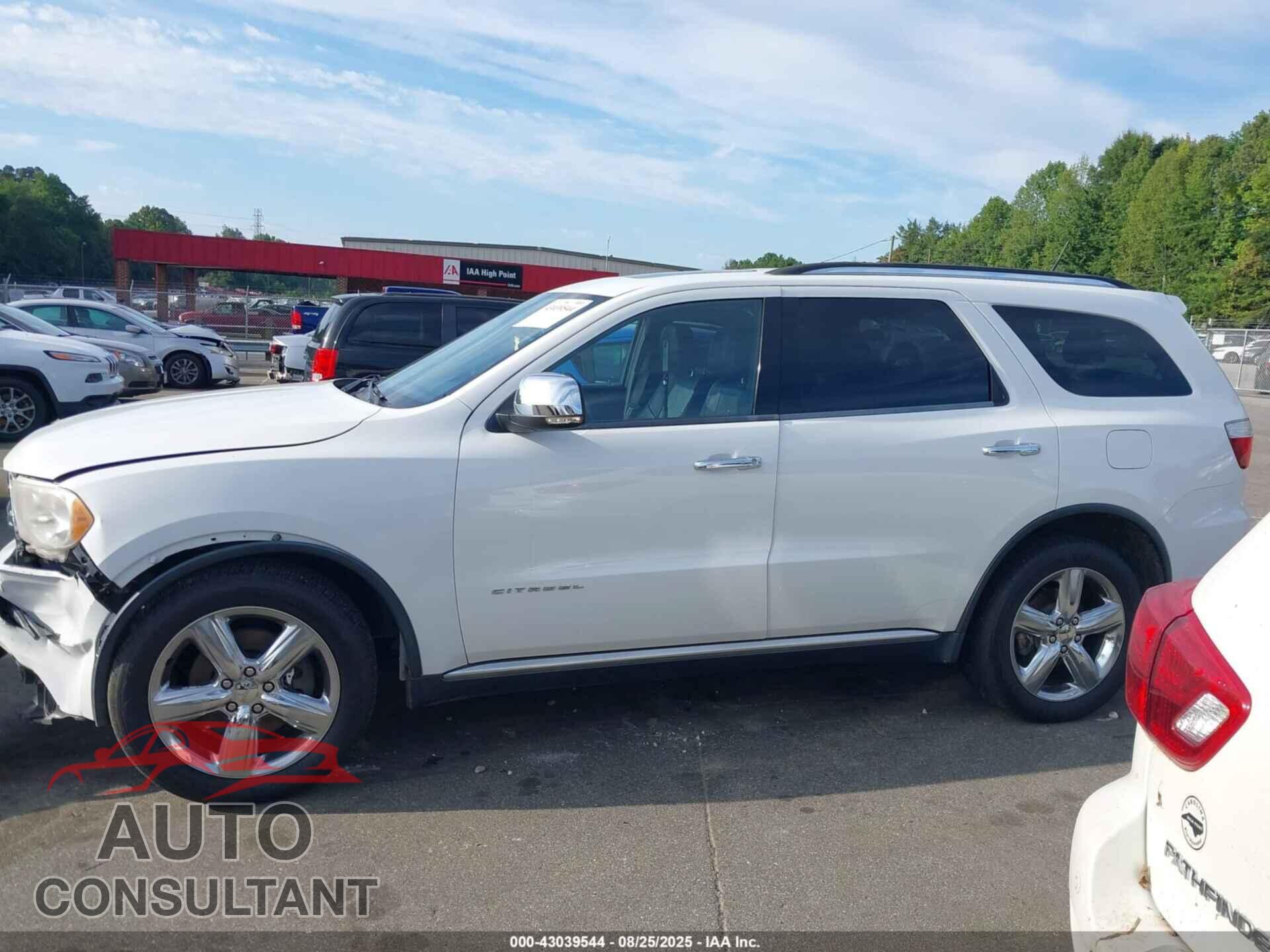 DODGE DURANGO 2013 - 1C4SDJET9DC561758