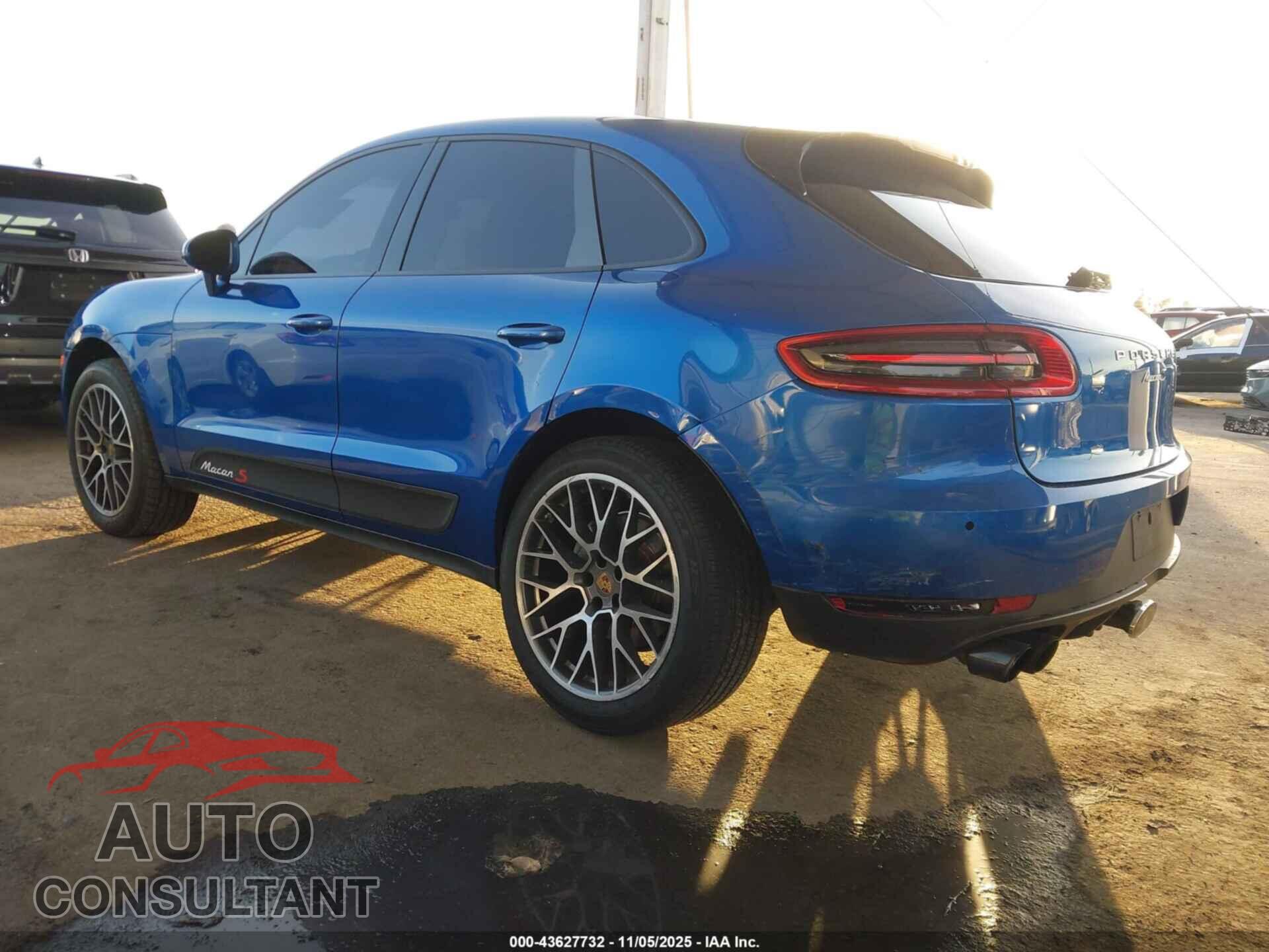 PORSCHE MACAN 2015 - WP1AB2A5XFLB72692
