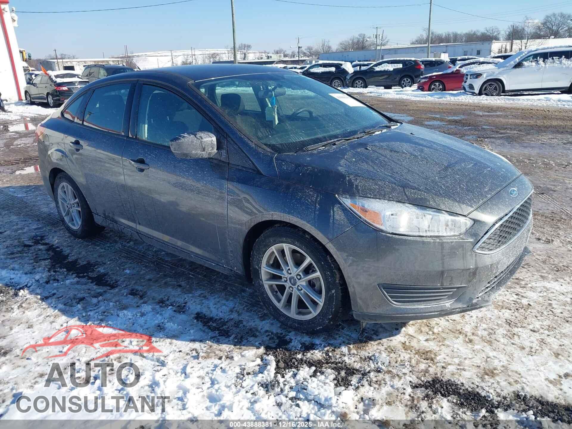FORD FOCUS 2018 - 1FADP3F20JL215570