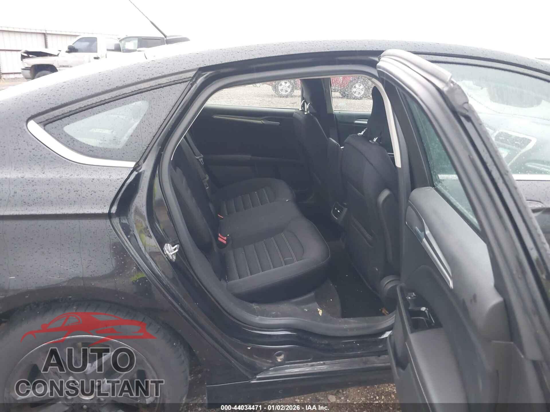 FORD FUSION 2014 - 1FA6P0H73E5405308