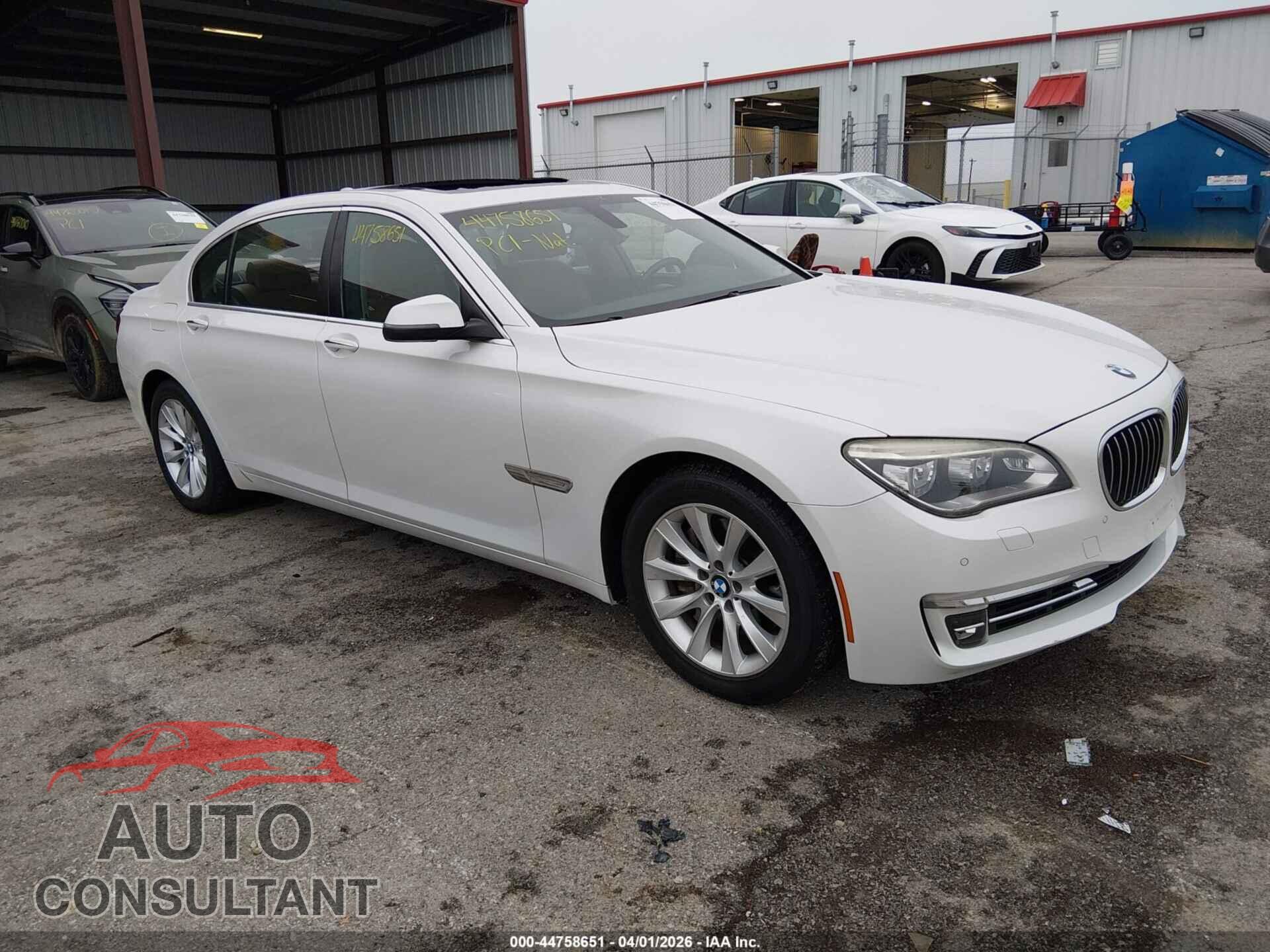 BMW 740LI 2013 - WBAYF4C54DD127653