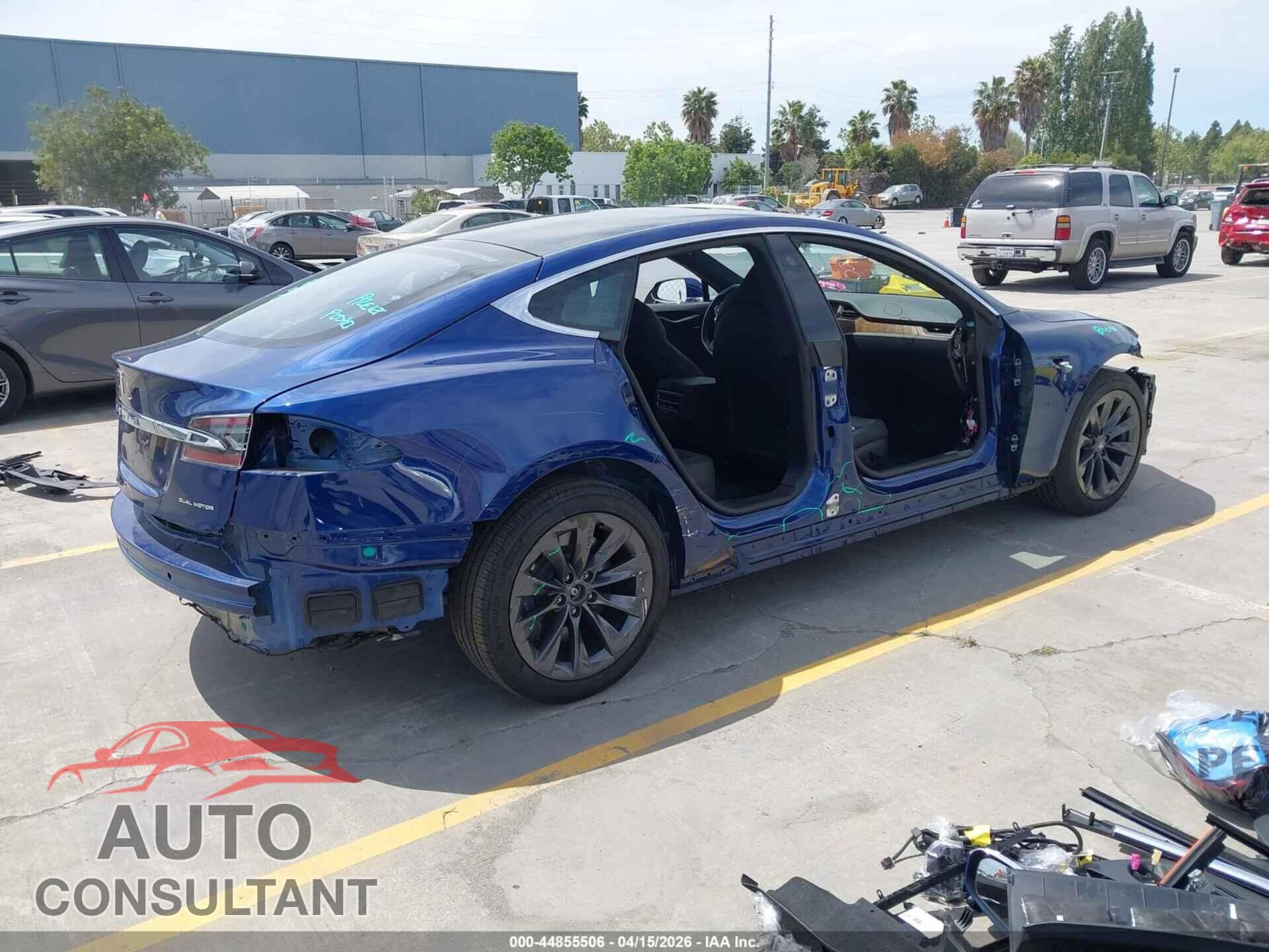 TESLA MODEL S 2020 - 5YJSA1E25LF409347