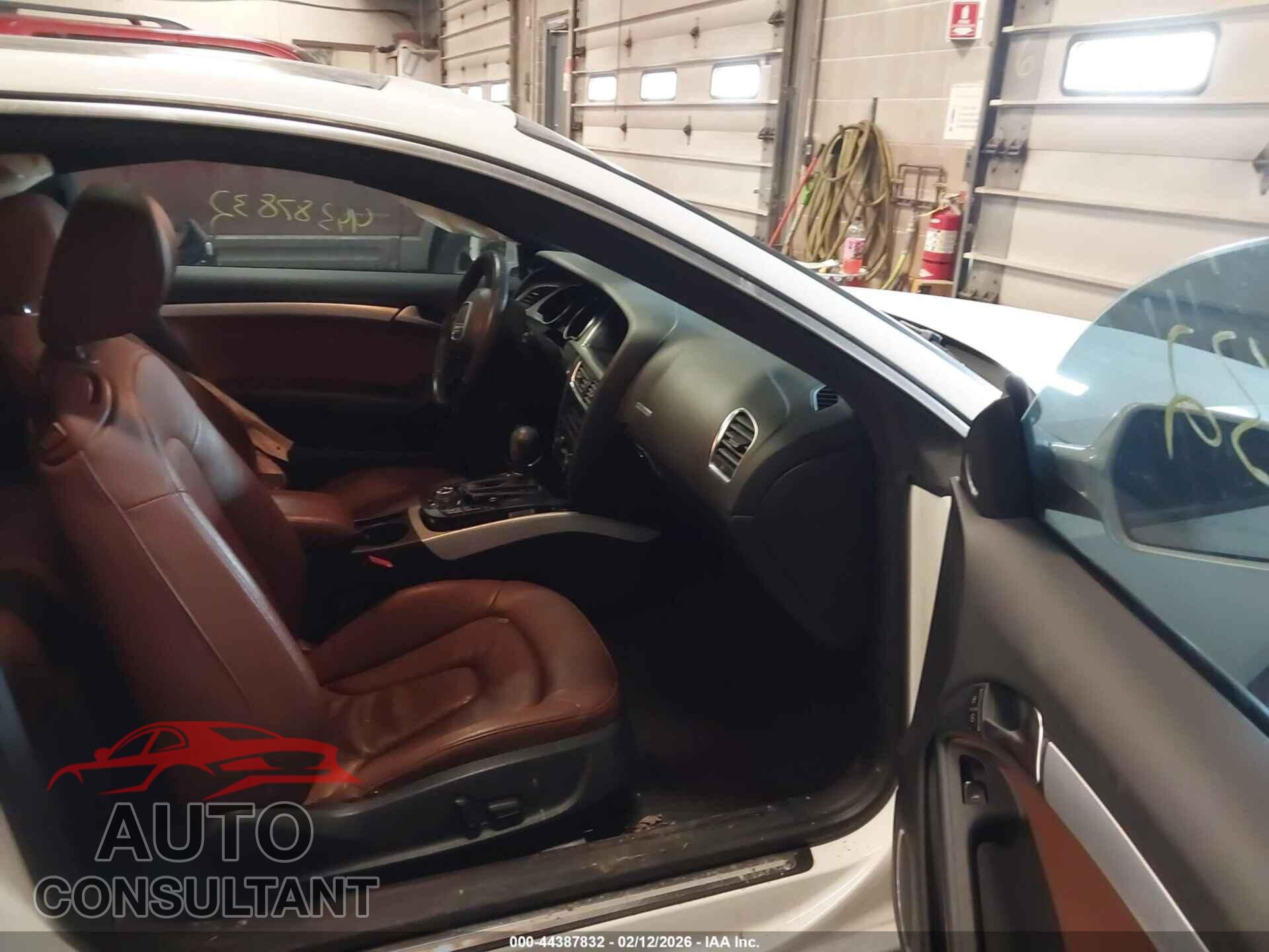 AUDI A5 2012 - WAULFAFRXCA003636