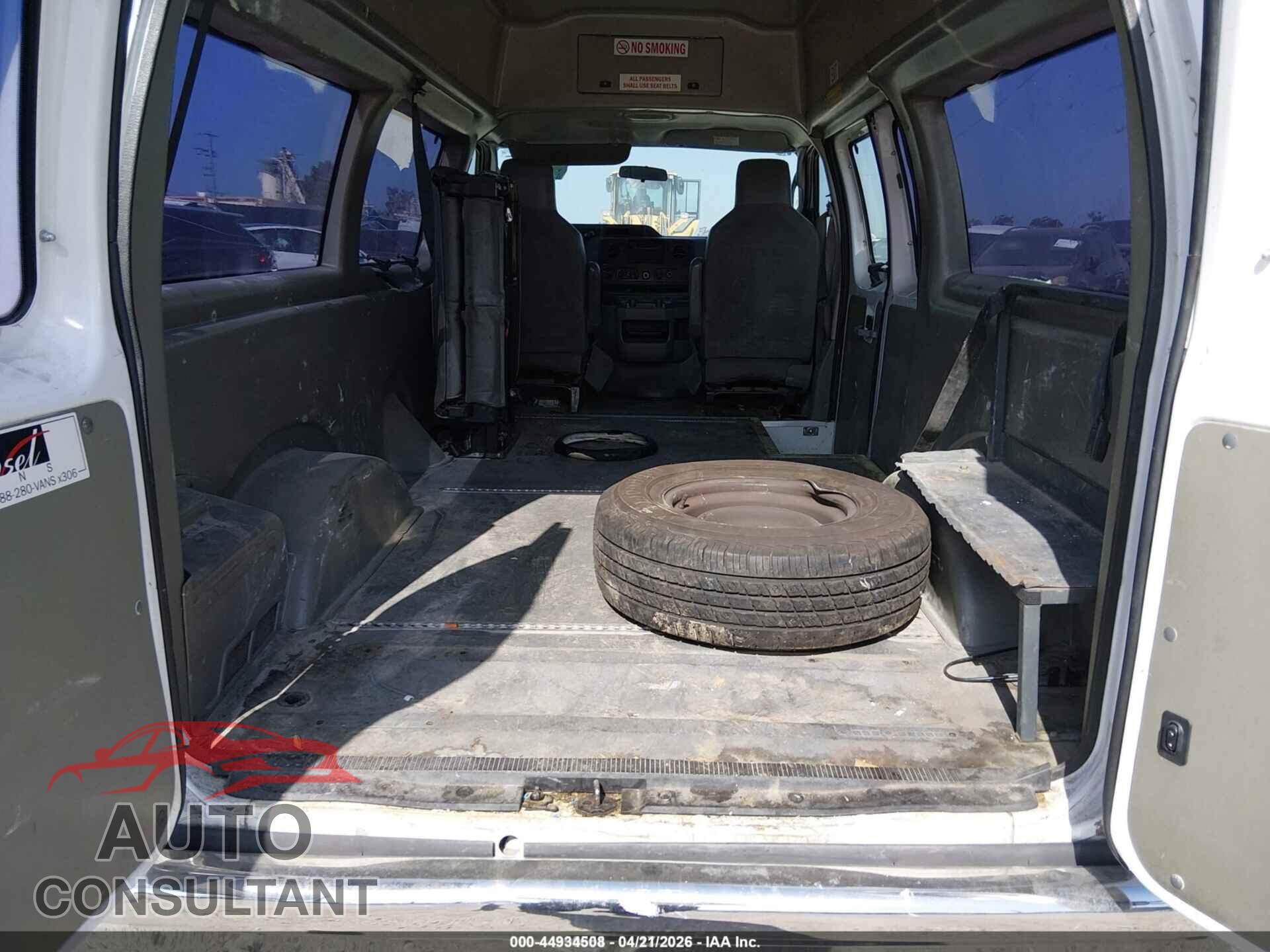 FORD E-150 2010 - 1FTNE1EW0ADA98516