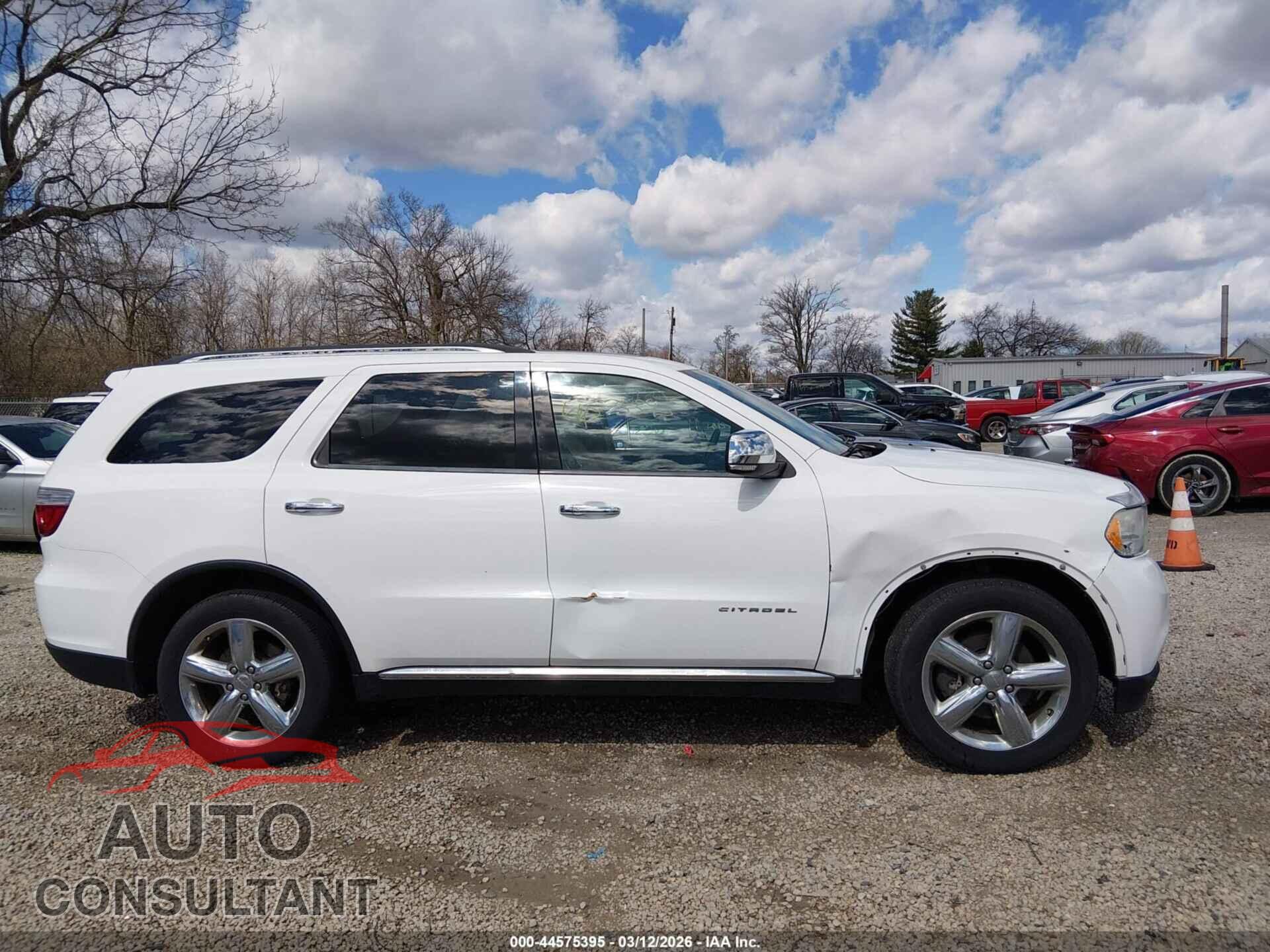 DODGE DURANGO 2013 - 1C4RDJEGXDC584662
