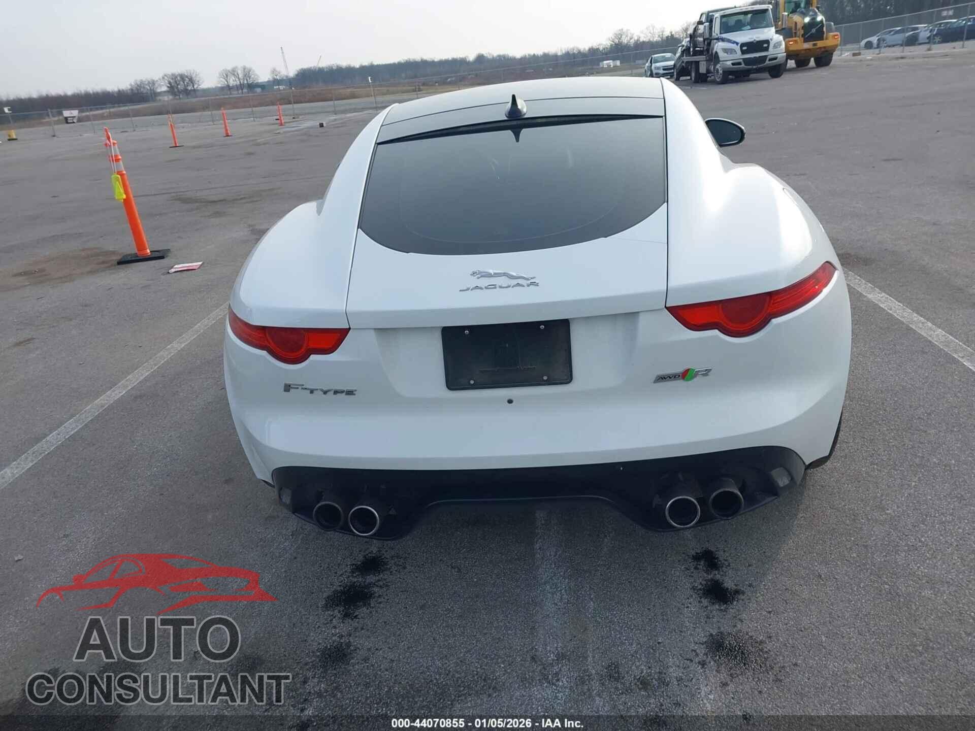 JAGUAR F-TYPE 2017 - SAJWJ6DL5HMK43730