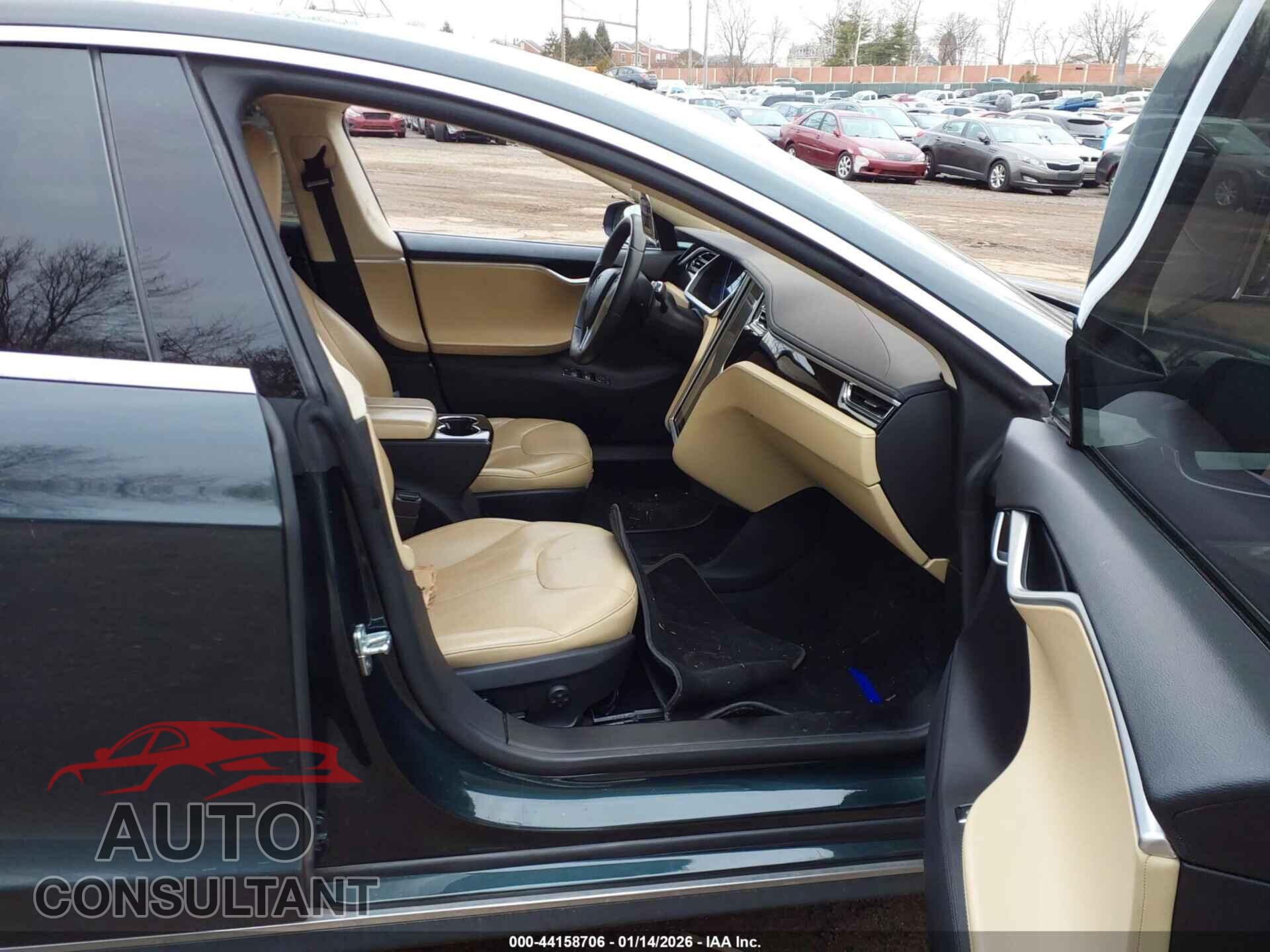 TESLA MODEL S 2012 - 5YJSA1CN3CFP03052