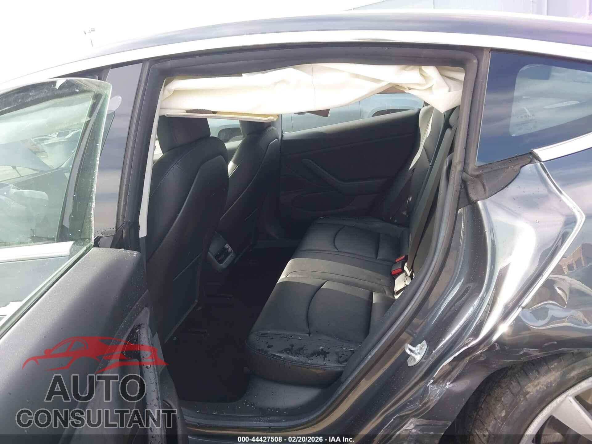 TESLA MODEL 3 2017 - 5YJ3E1EA7HF001732