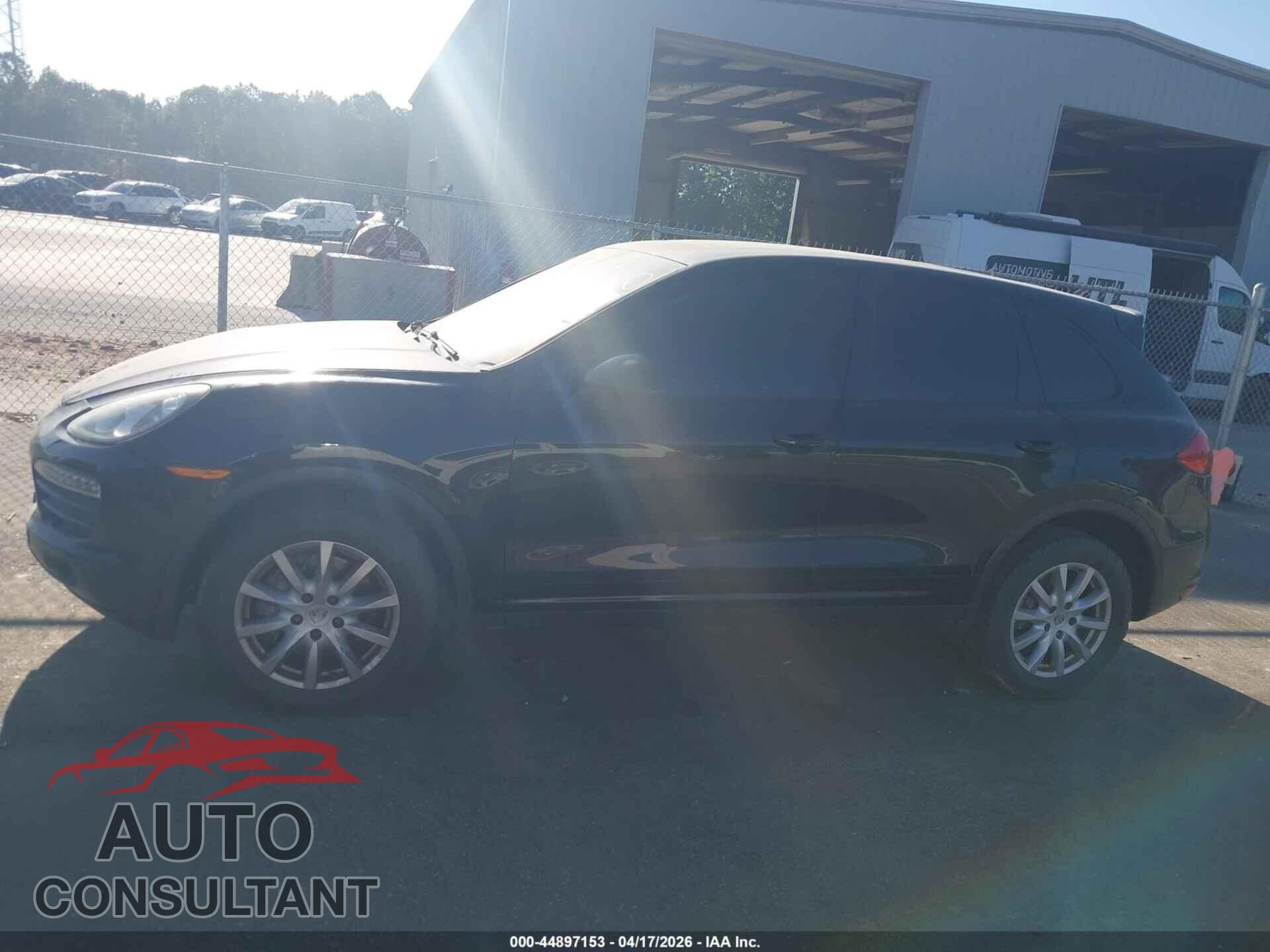 PORSCHE CAYENNE 2011 - WP1AA2A23BLA03780