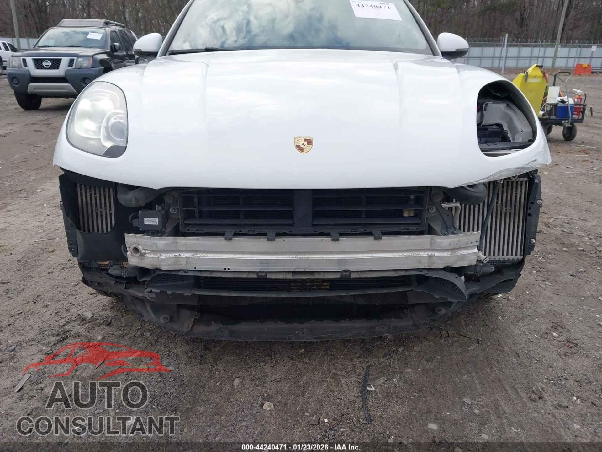 PORSCHE MACAN 2015 - WP1AB2A56FLB54318