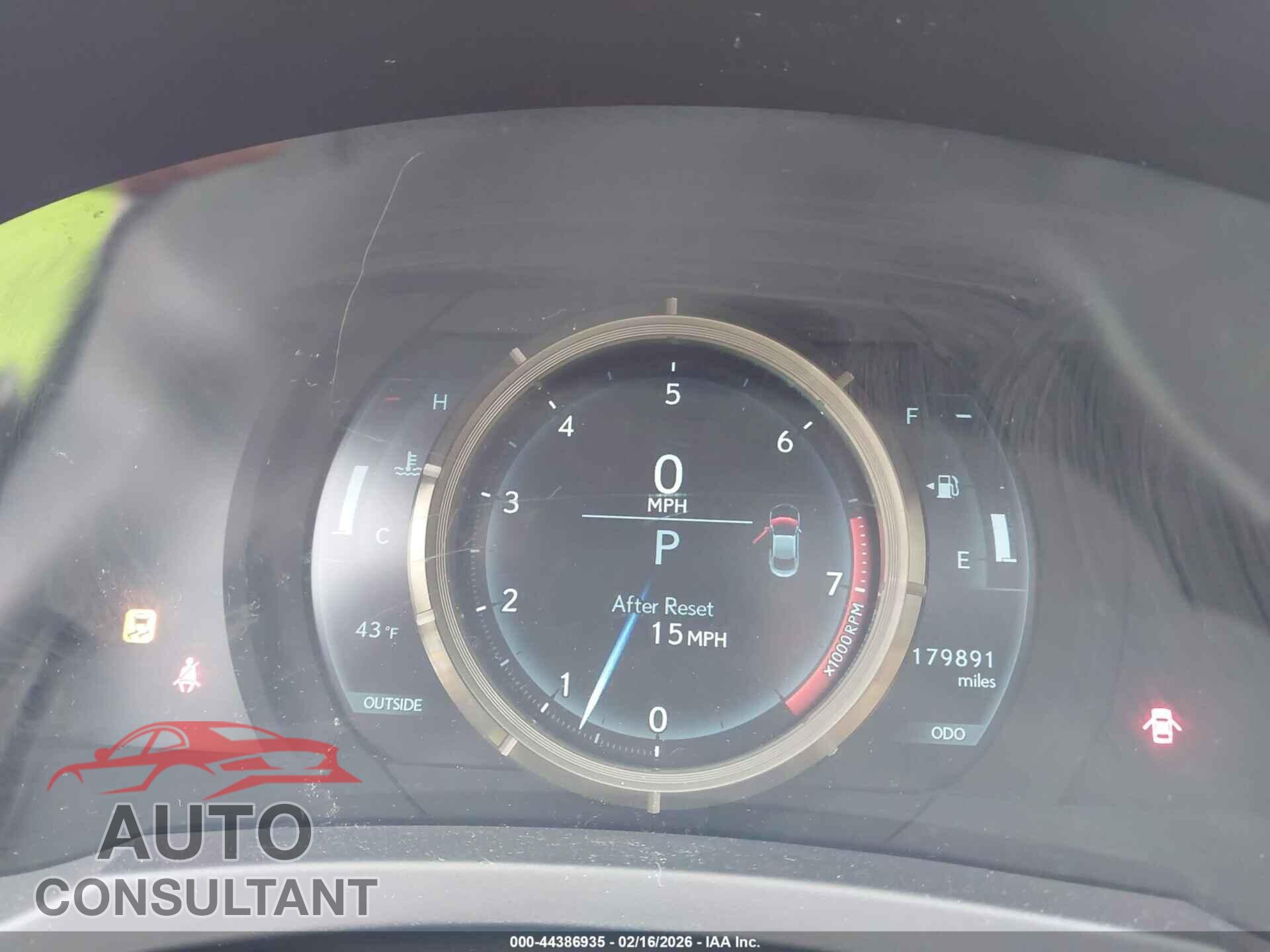 LEXUS RC 350 2015 - JTHSE5BC4F5000835