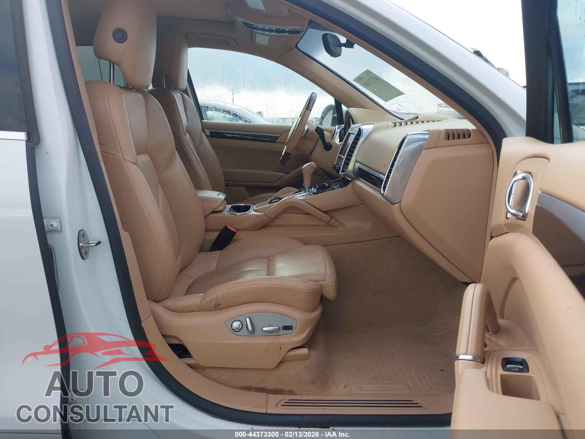 PORSCHE CAYENNE 2014 - WP1AA2A2XELA97127