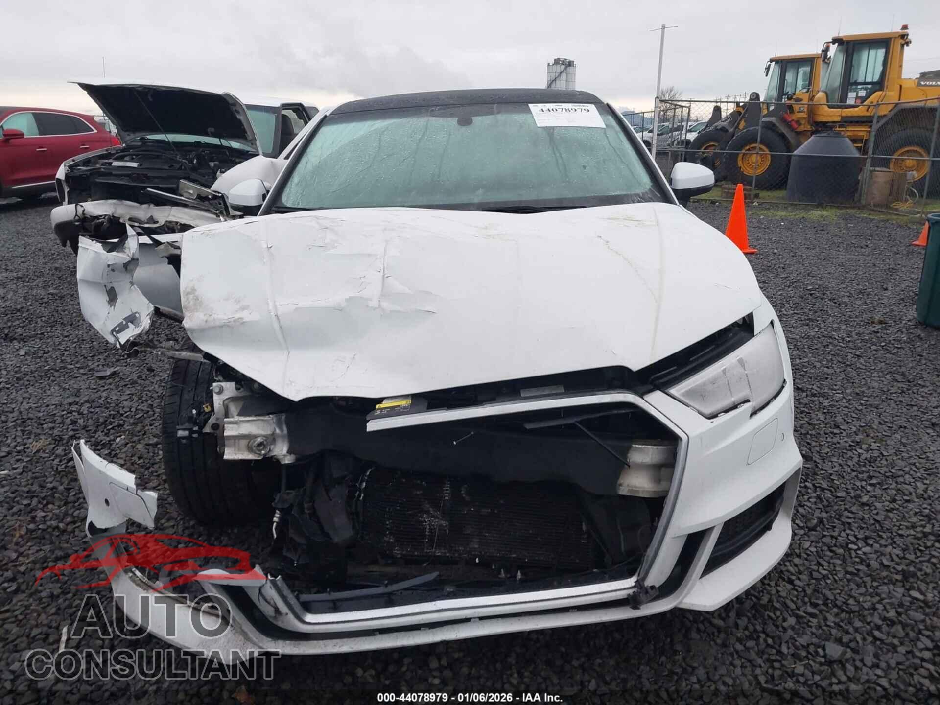 AUDI A3 2017 - WAUJ8GFF1H1036400