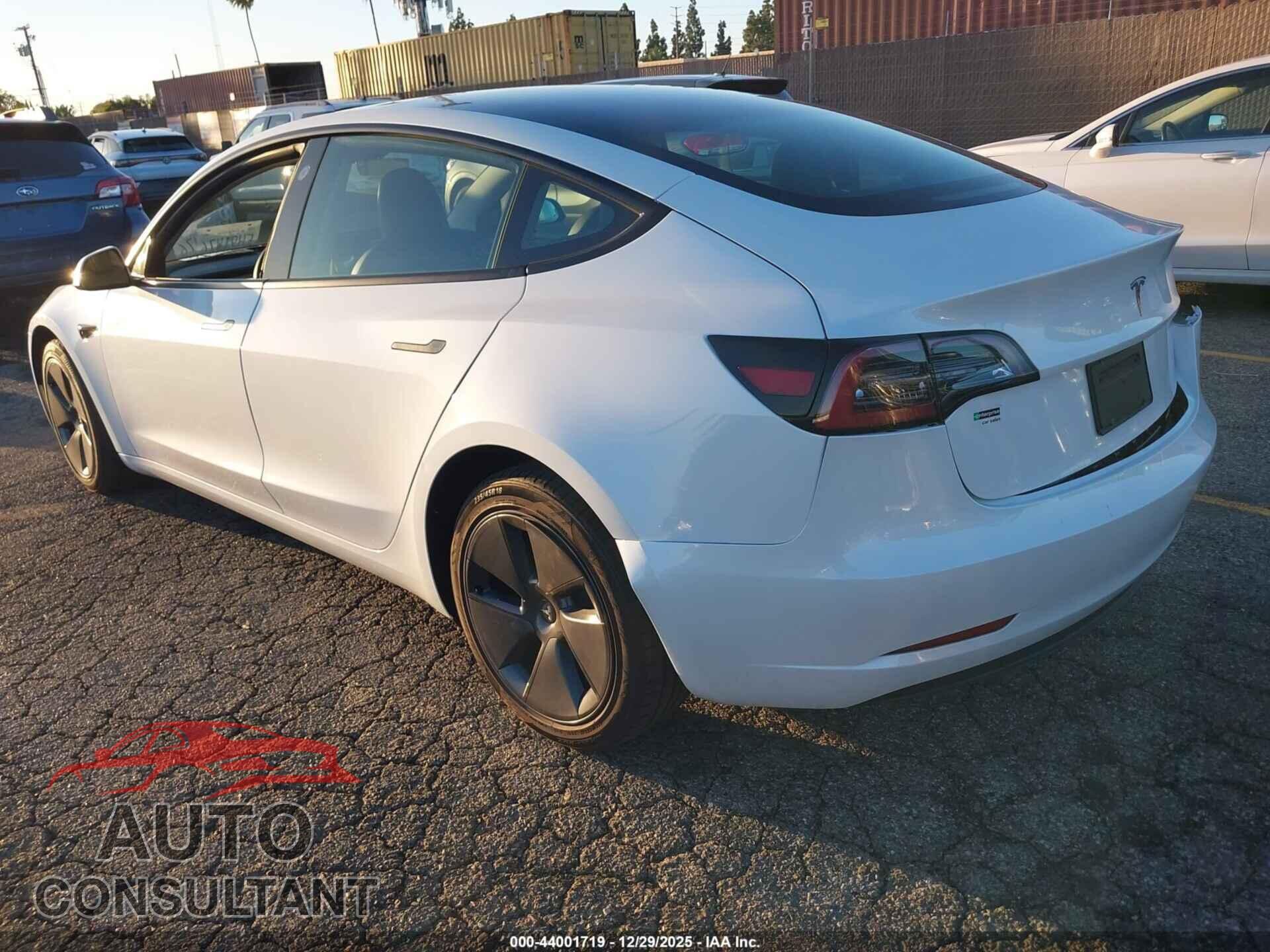 TESLA MODEL 3 2023 - 5YJ3E1EA0PF540689