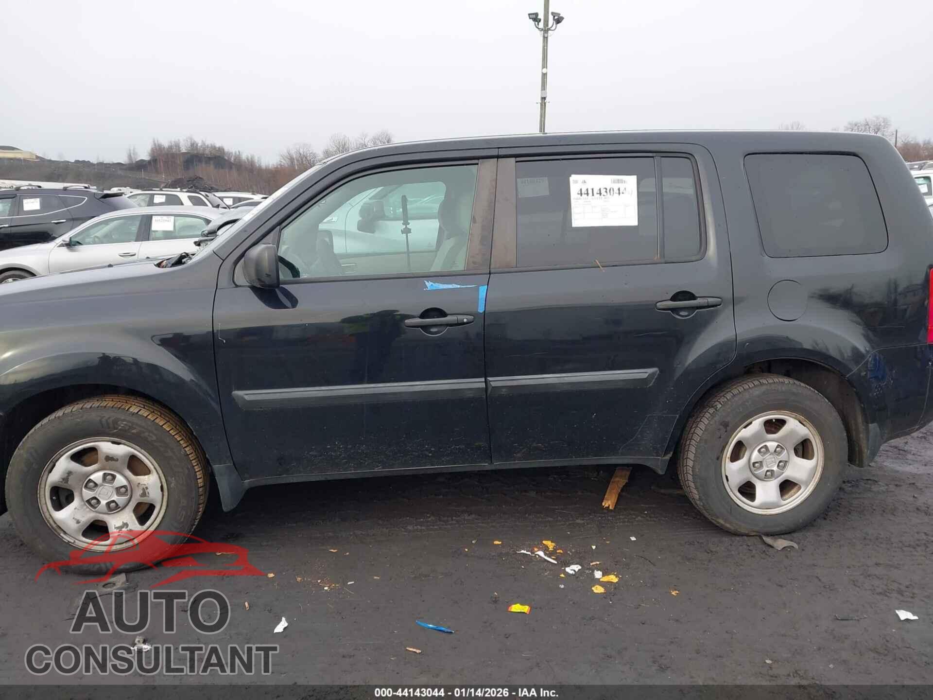 HONDA PILOT 2015 - 5FNYF4H22FB062296