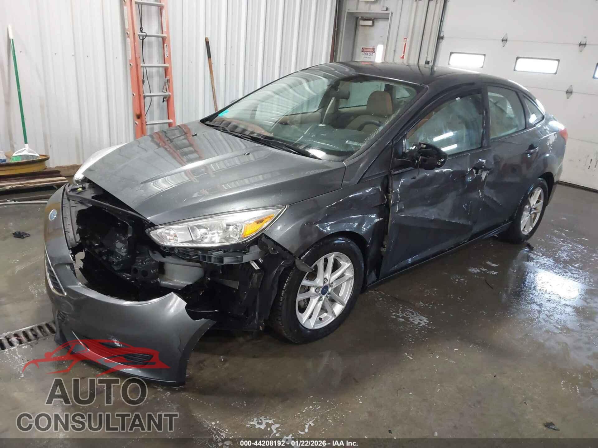 FORD FOCUS 2017 - 1FADP3F25HL229877