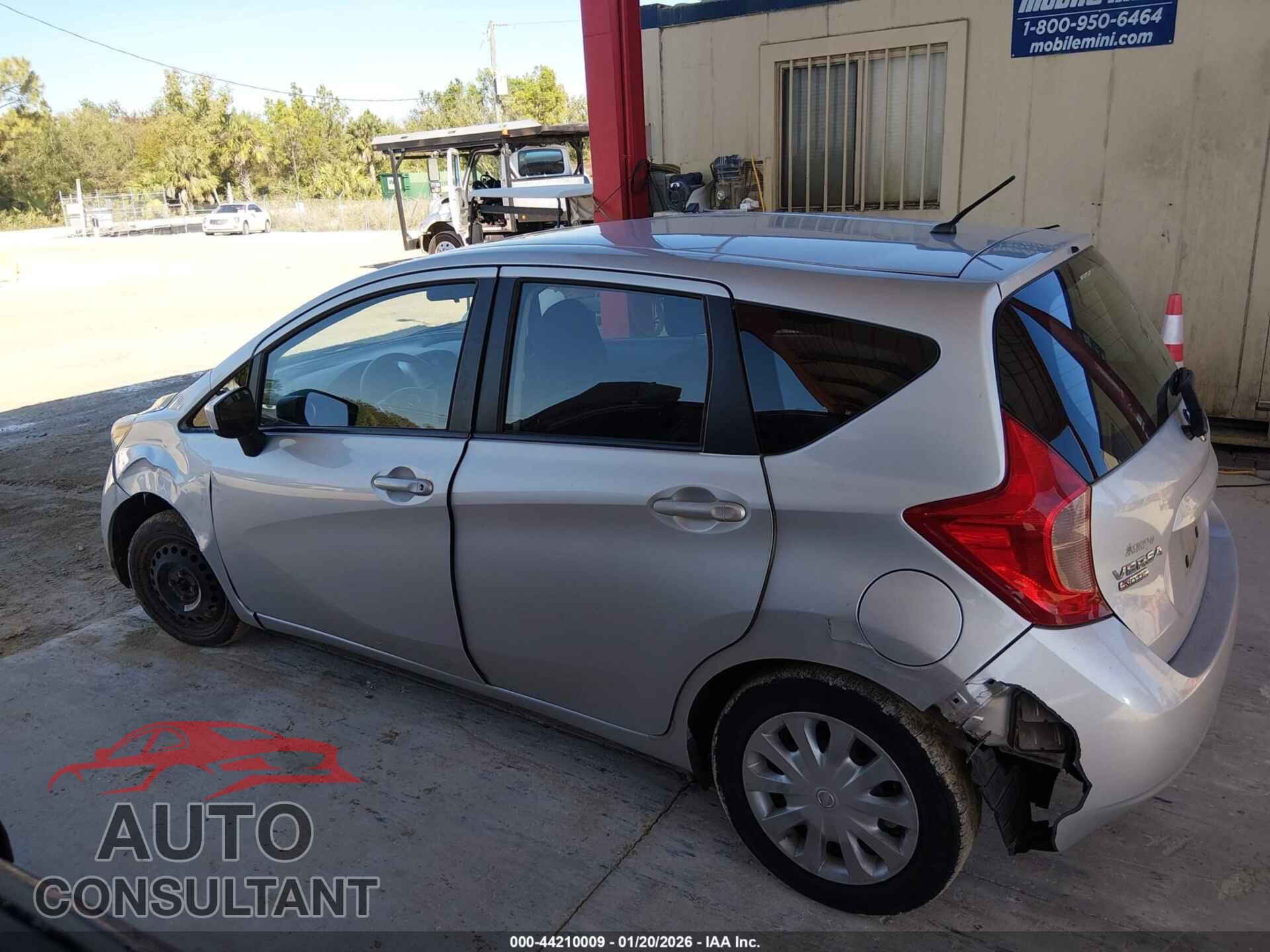 NISSAN VERSA NOTE 2015 - 3N1CE2CP2FL370724