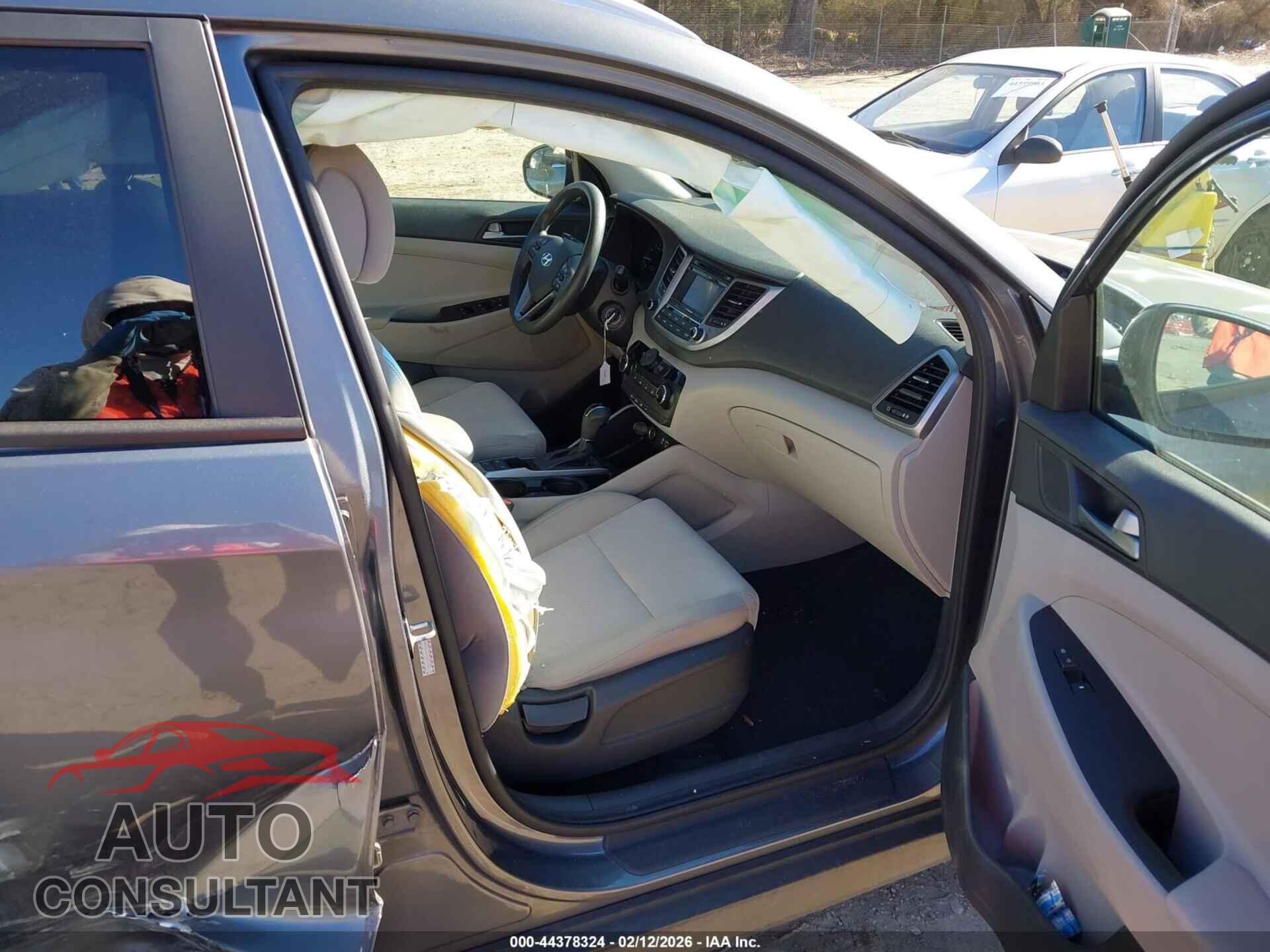 HYUNDAI TUCSON 2016 - KM8J3CA45GU121202