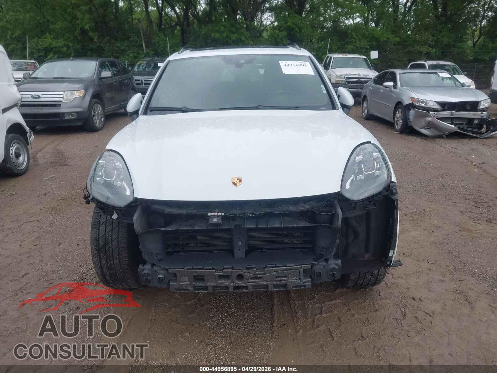 PORSCHE CAYENNE 2017 - WP1AA2A27HKA90758